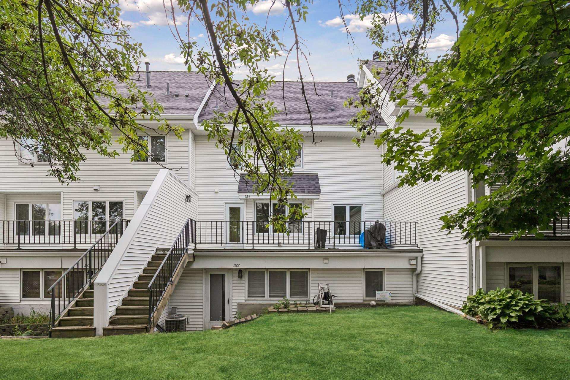View of Residential at 925 Dartmouth Avenue, Minneapolis MN 55414, Minneapolis (21 of 22) - Mike Wilen | Minnesota Team Real Estate