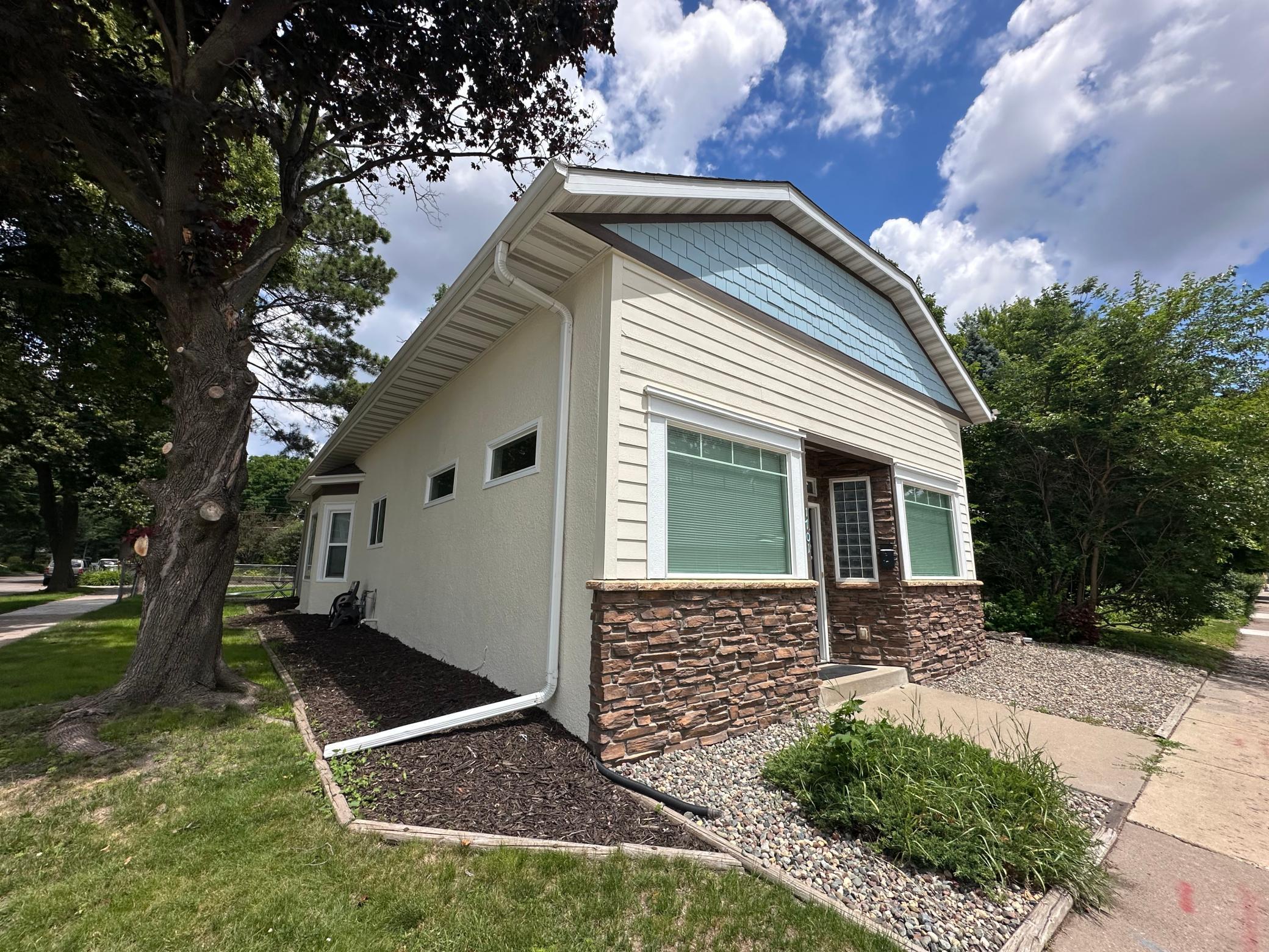 View of Residential at 1701 Lowry Avenue, Minneapolis MN 55418, Minneapolis (2 of 26) - Mike Wilen | Minnesota Team Real Estate
