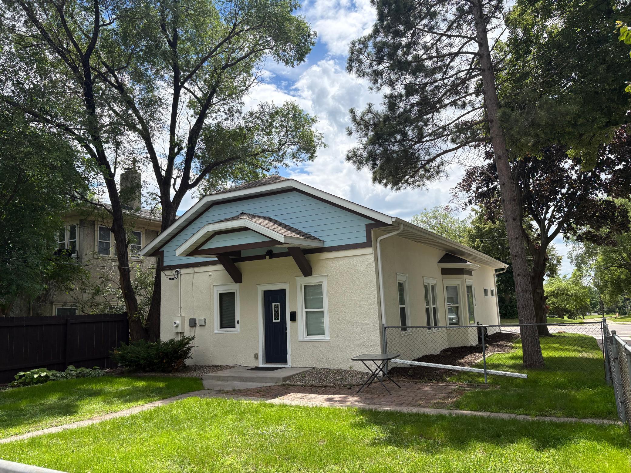 View of Residential at 1701 Lowry Avenue, Minneapolis MN 55418, Minneapolis (24 of 26) - Mike Wilen | Minnesota Team Real Estate