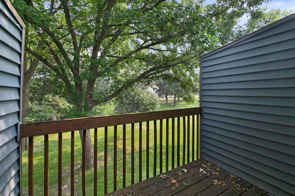 View of Residential at 5942 Fernwood Street, Shoreview MN 55126, Shoreview (9 of 29) - Mike Wilen | Minnesota Team Real Estate