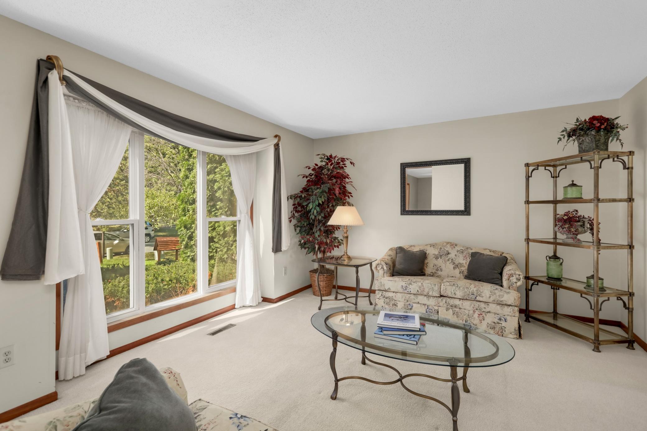 View of Residential at 9622 Polaris Lane, Maple Grove MN 55369, Maple Grove (13 of 31) - Mike Wilen | Minnesota Team Real Estate