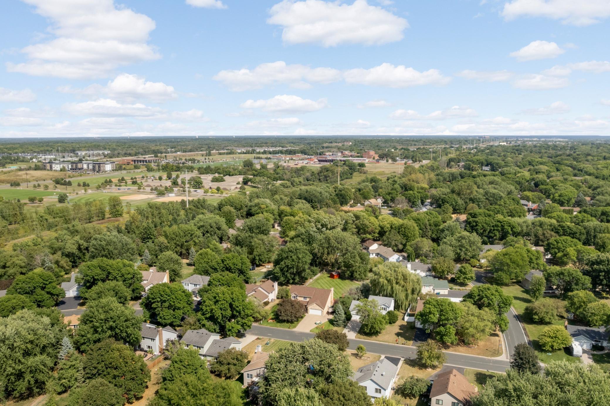 View of Residential at 9622 Polaris Lane, Maple Grove MN 55369, Maple Grove (27 of 31) - Mike Wilen | Minnesota Team Real Estate