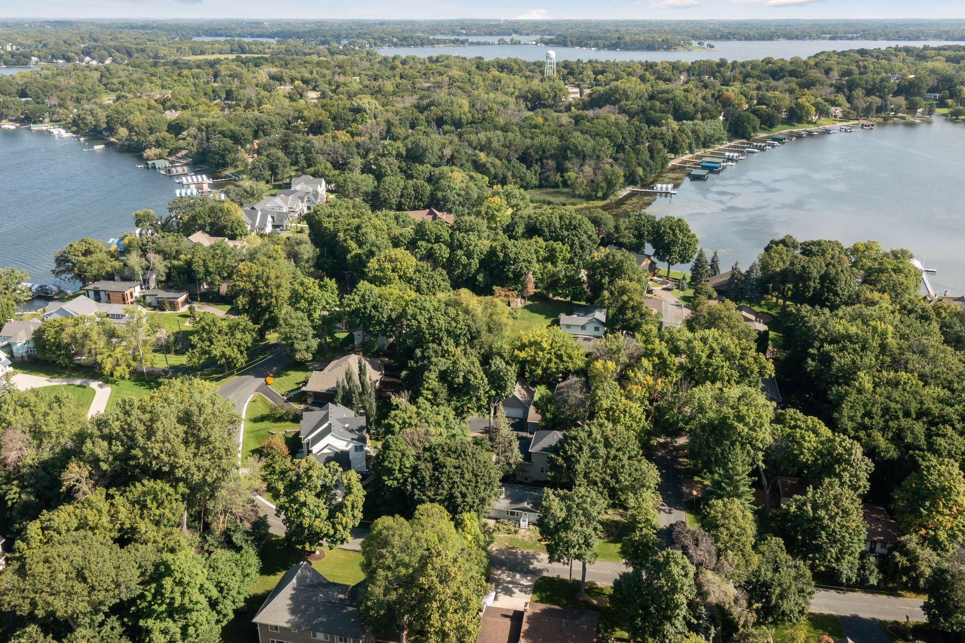 View of Residential at 2765 Ethel Avenue, Wayzata MN 55391, Wayzata (3 of 39) - Mike Wilen | Minnesota Team Real Estate