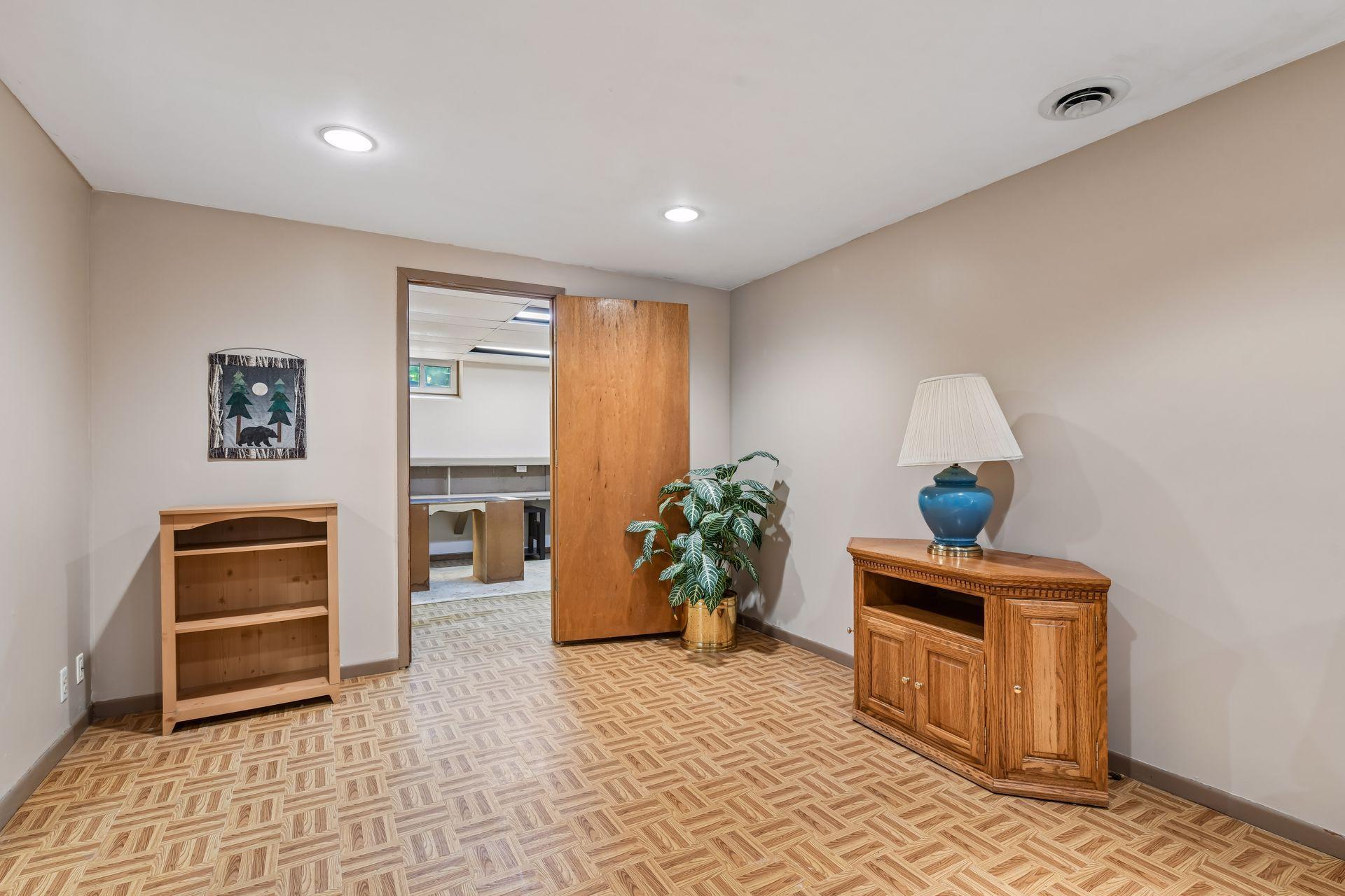 View of Residential at 2765 Ethel Avenue, Wayzata MN 55391, Wayzata (27 of 39) - Mike Wilen | Minnesota Team Real Estate