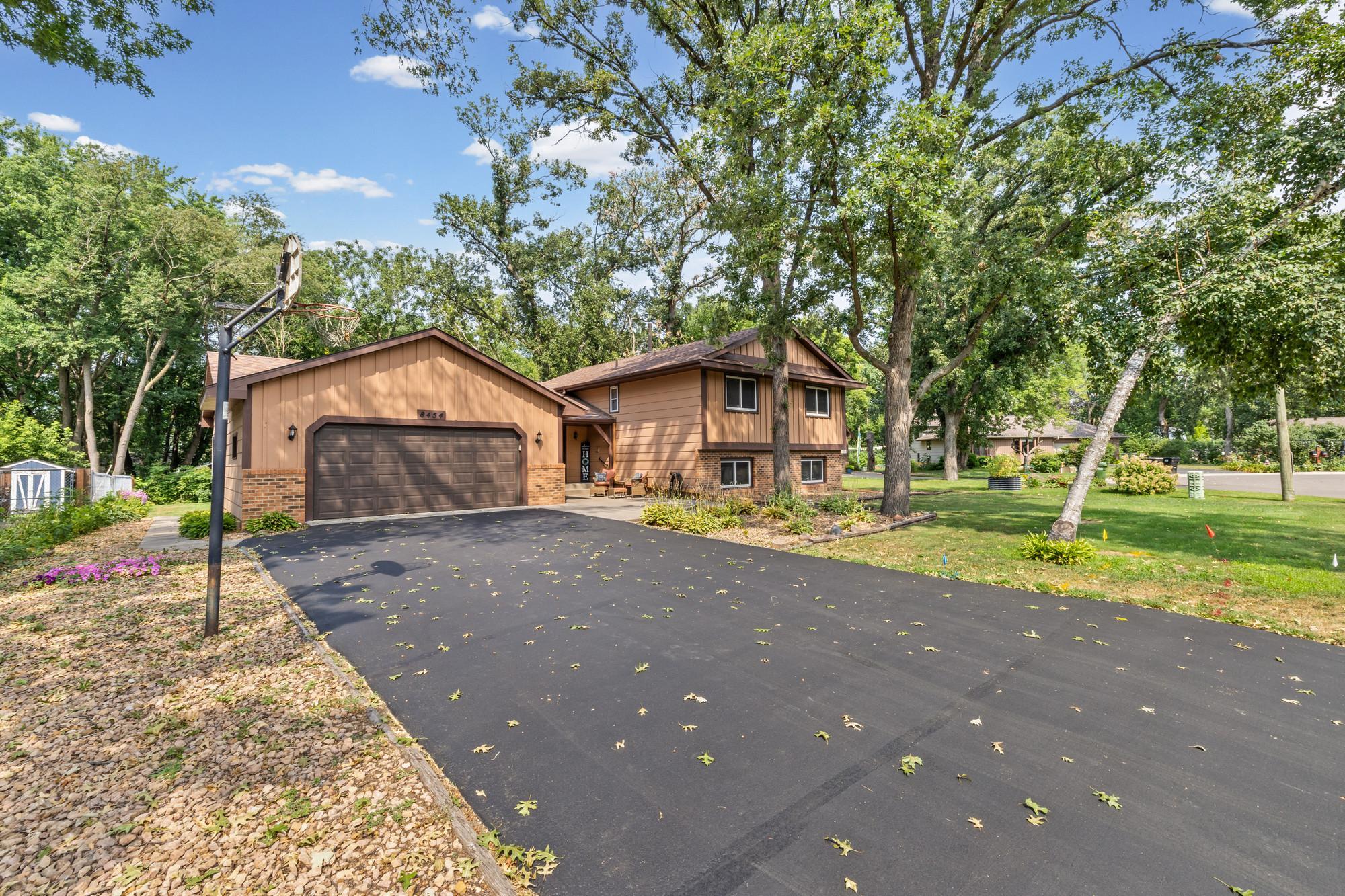 View of Residential at 8454 Pleasant View Drive, Mounds View MN 55112, Mounds View - Mike Wilen | Minnesota Team Real Estate