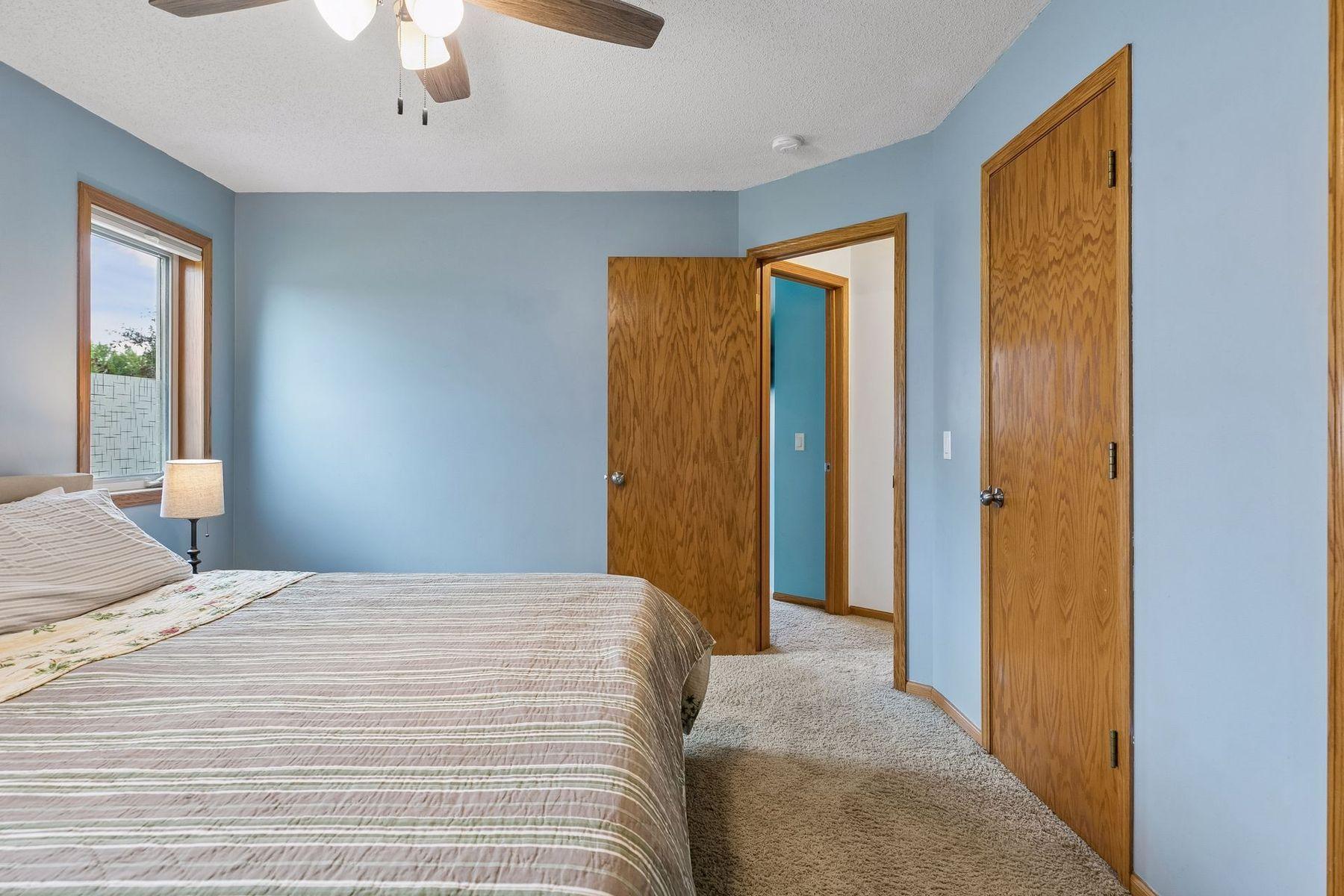 View of Residential at 1049 Bonnieview Drive, Woodbury MN 55129, Woodbury (20 of 43) - Mike Wilen | Minnesota Team Real Estate