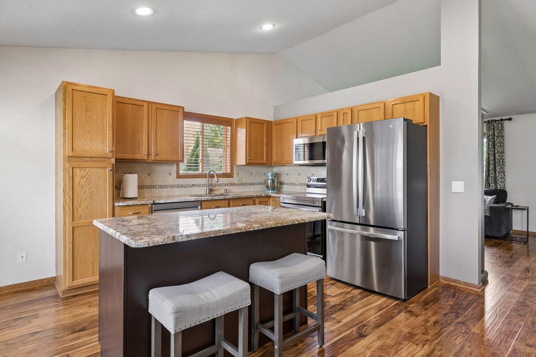 View of Residential at 1049 Bonnieview Drive, Woodbury MN 55129, Woodbury (12 of 43) - Mike Wilen | Minnesota Team Real Estate