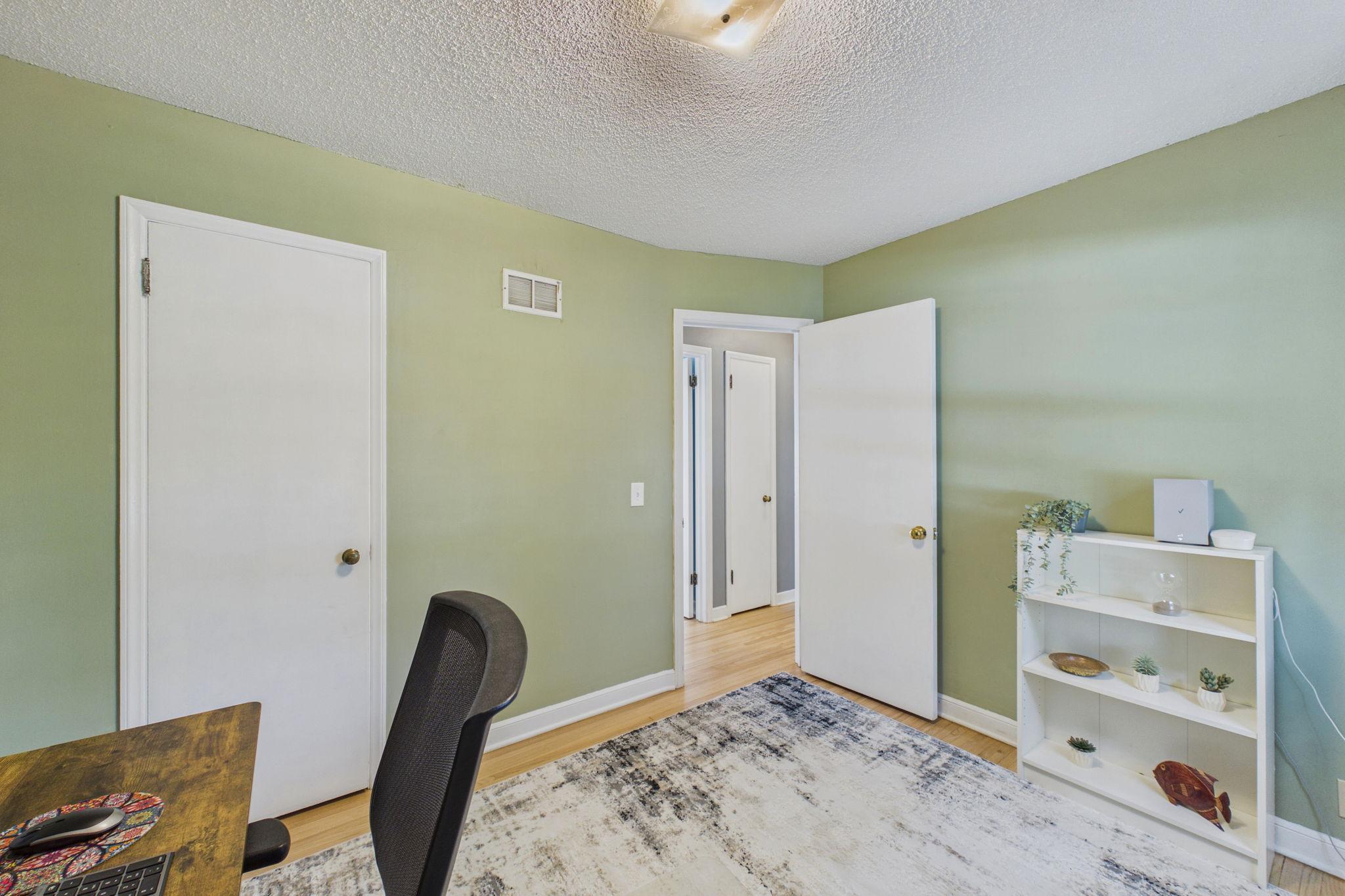 View of Residential at 5901 Thomas Avenue, Minneapolis MN 55410, Minneapolis (10 of 27) - Mike Wilen | Minnesota Team Real Estate