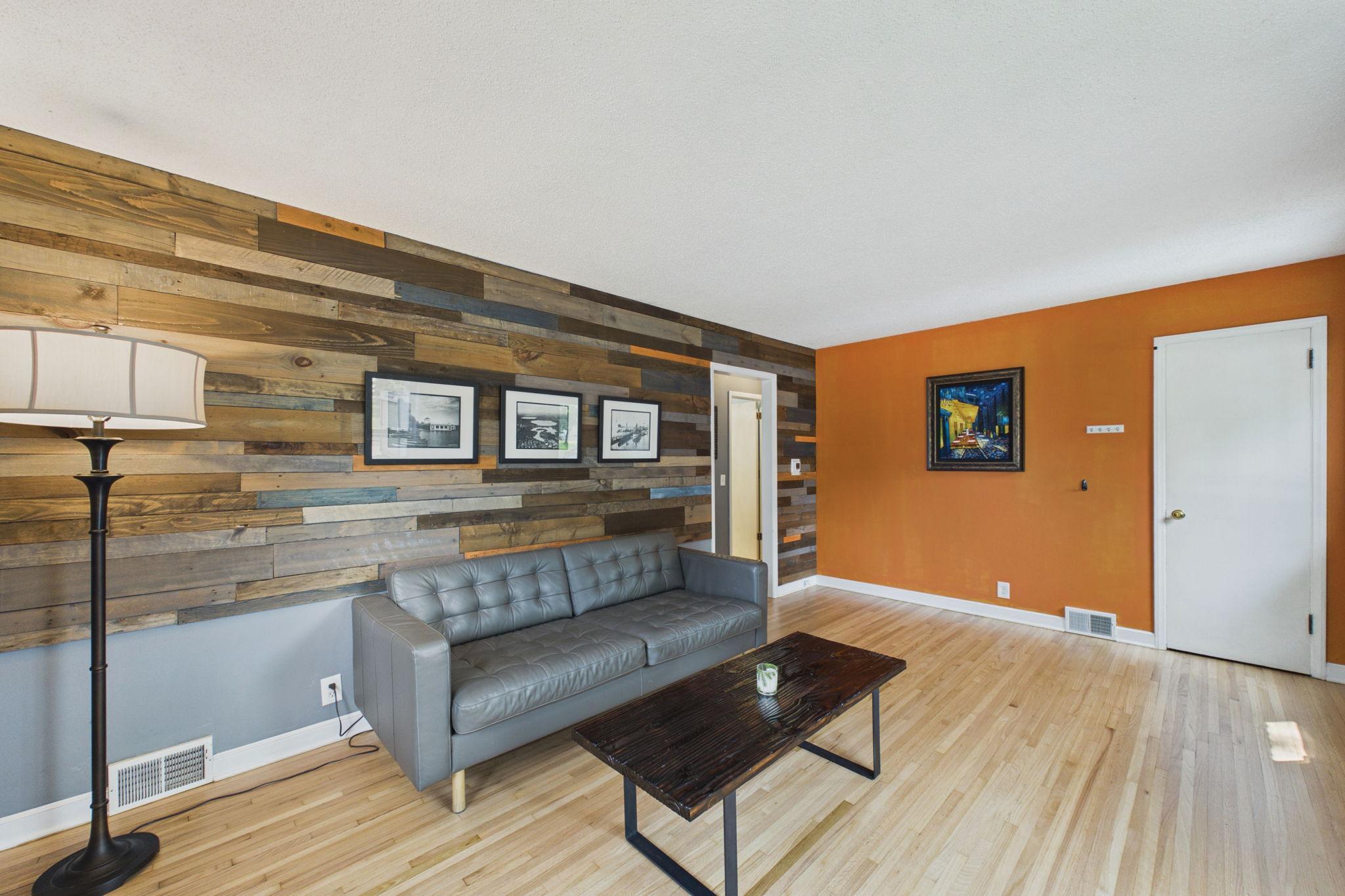 View of Residential at 5901 Thomas Avenue, Minneapolis MN 55410, Minneapolis (3 of 27) - Mike Wilen | Minnesota Team Real Estate