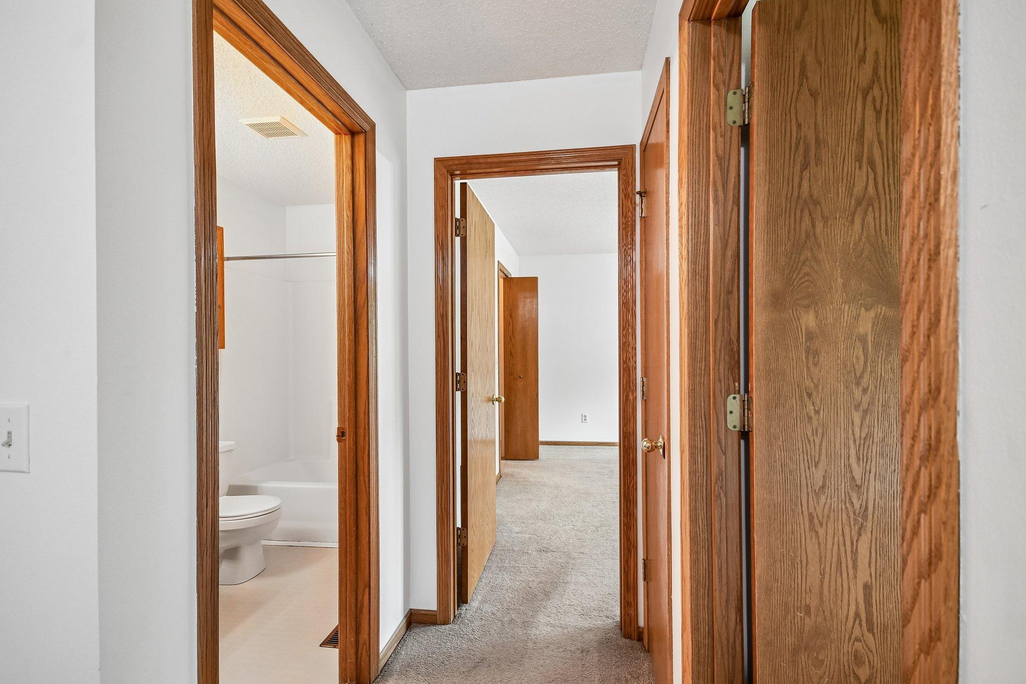 View of Residential at 2580 Bedford Court #16, Mendota Heights MN 55120, Mendota Heights (19 of 34) - Mike Wilen | Minnesota Team Real Estate