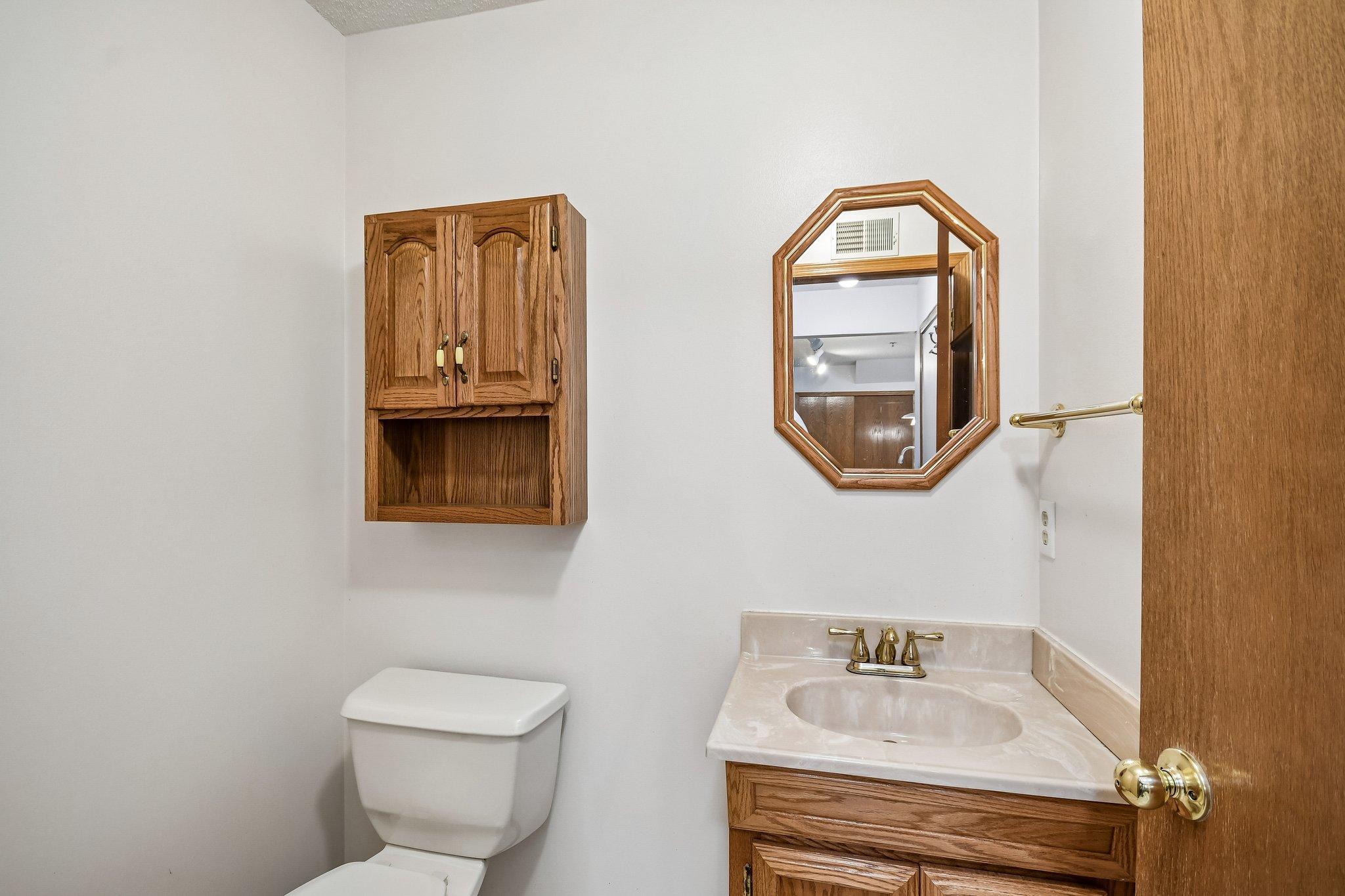 View of Residential at 2580 Bedford Court #16, Mendota Heights MN 55120, Mendota Heights (15 of 34) - Mike Wilen | Minnesota Team Real Estate