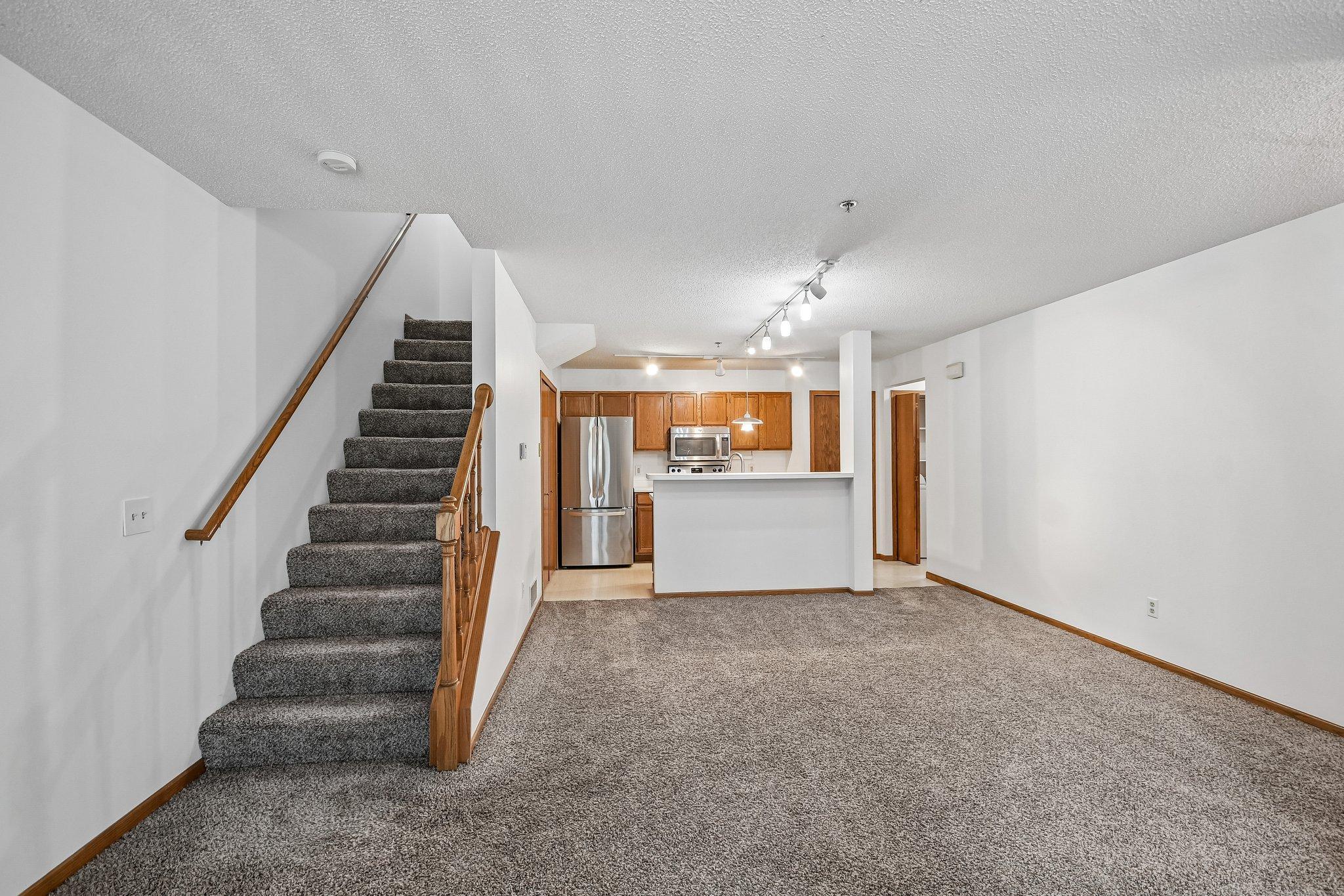 View of Residential at 2580 Bedford Court #16, Mendota Heights MN 55120, Mendota Heights (8 of 34) - Mike Wilen | Minnesota Team Real Estate