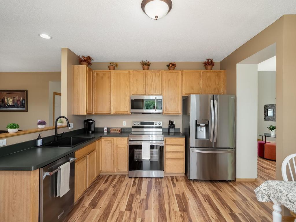 View of Residential at 7561 Kimberly Lane, Maple Grove MN 55311, Maple Grove (23 of 41) - Mike Wilen | Minnesota Team Real Estate