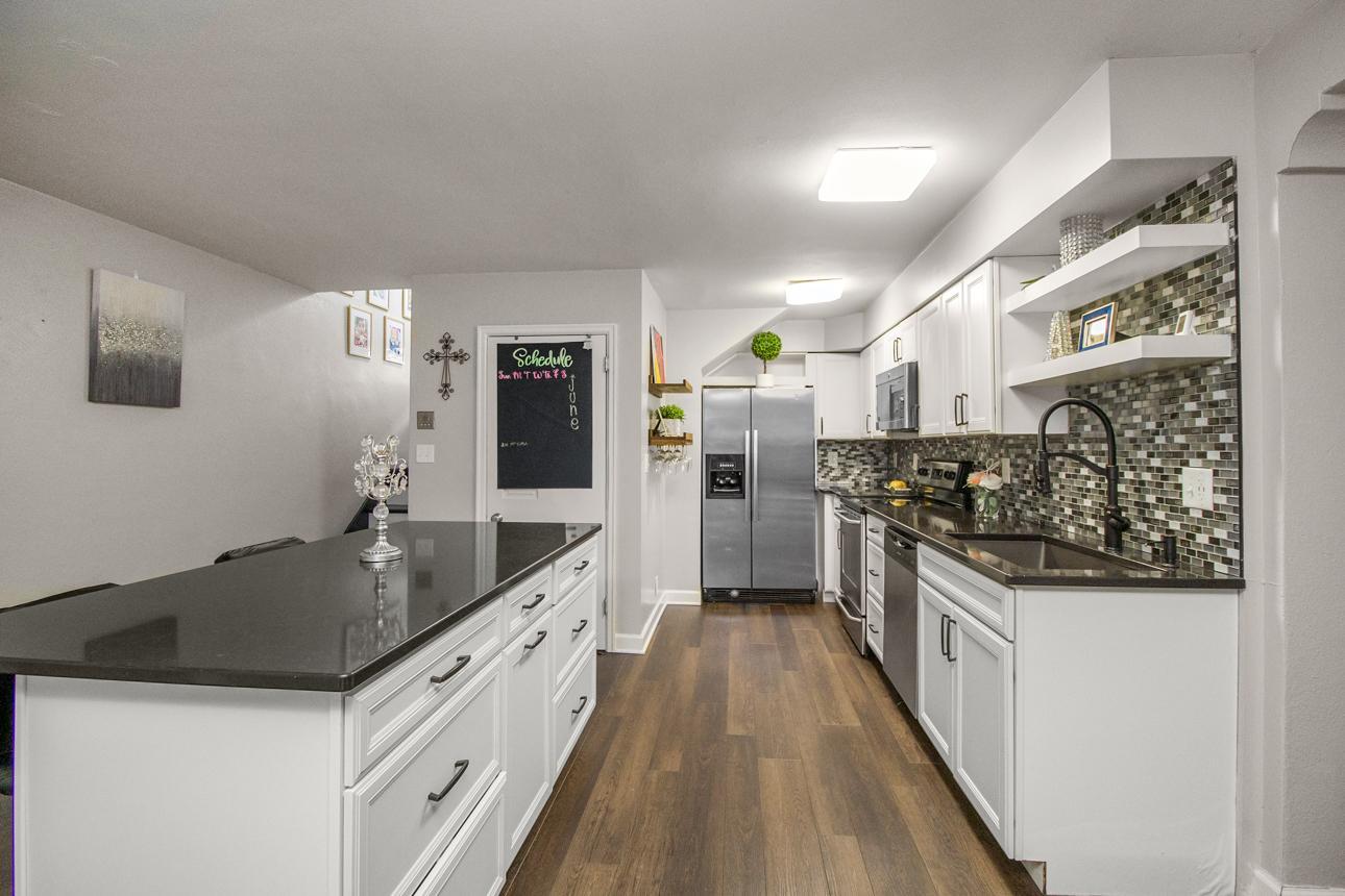 View of Residential at 443 Dayton Avenue #10, Saint Paul MN 55102, Saint Paul (5 of 15) - Mike Wilen | Minnesota Team Real Estate