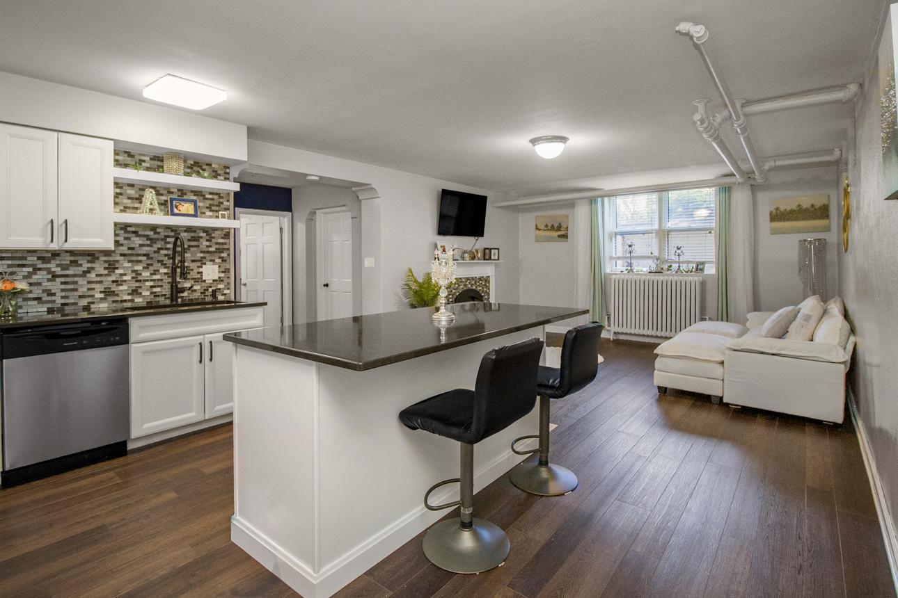 View of Residential at 443 Dayton Avenue #10, Saint Paul MN 55102, Saint Paul (6 of 15) - Mike Wilen | Minnesota Team Real Estate