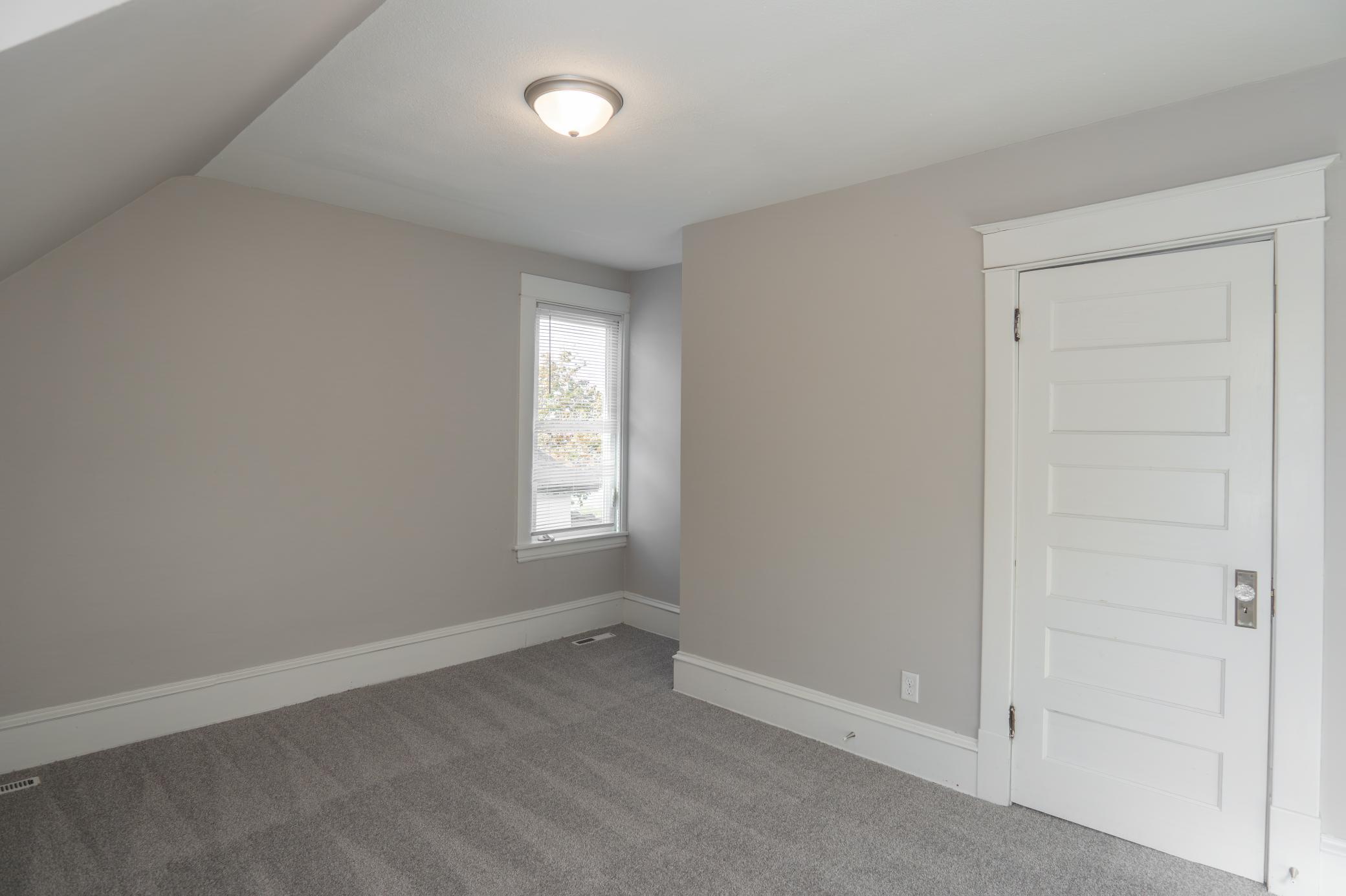 View of Residential at 1606 Concordia Avenue, Saint Paul MN 55104, Saint Paul (27 of 33) - Mike Wilen | Minnesota Team Real Estate