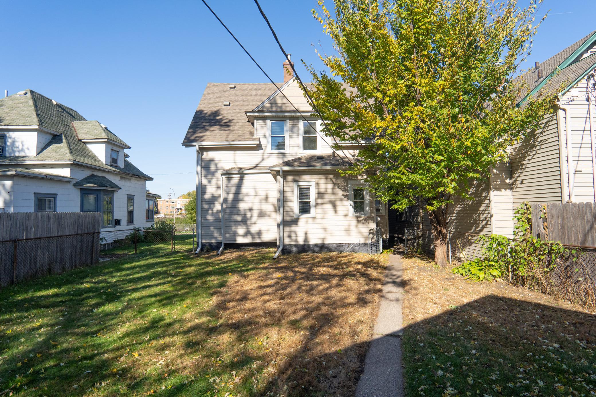 View of Residential at 1606 Concordia Avenue, Saint Paul MN 55104, Saint Paul (31 of 33) - Mike Wilen | Minnesota Team Real Estate