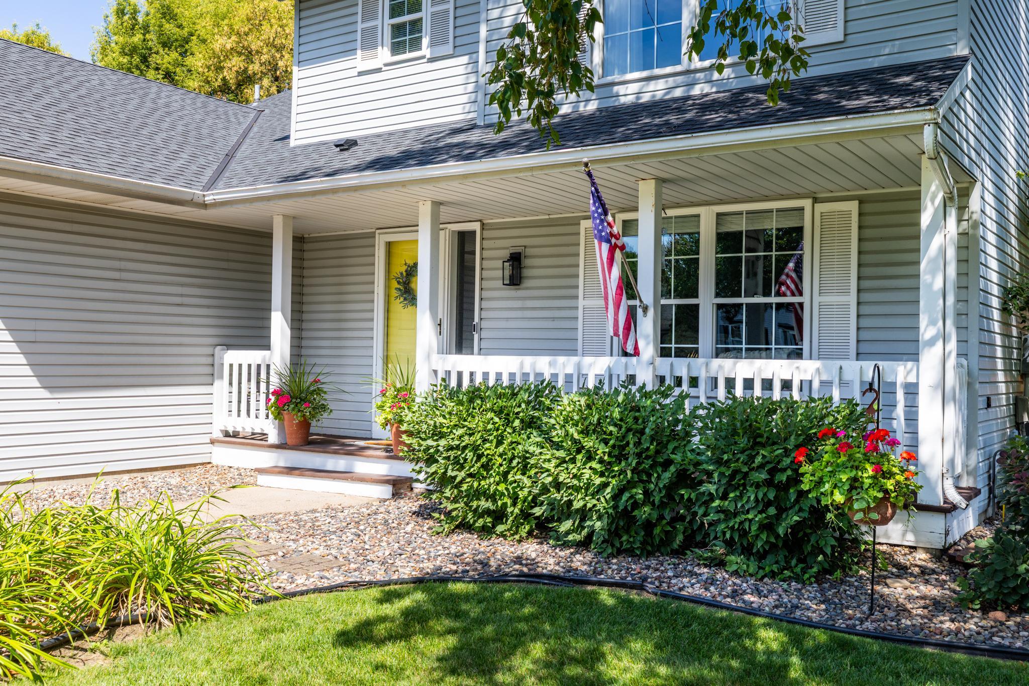 View of Residential at 8106 Greenbriar Lane, Woodbury MN 55125, Woodbury (46 of 59) - Mike Wilen | Minnesota Team Real Estate
