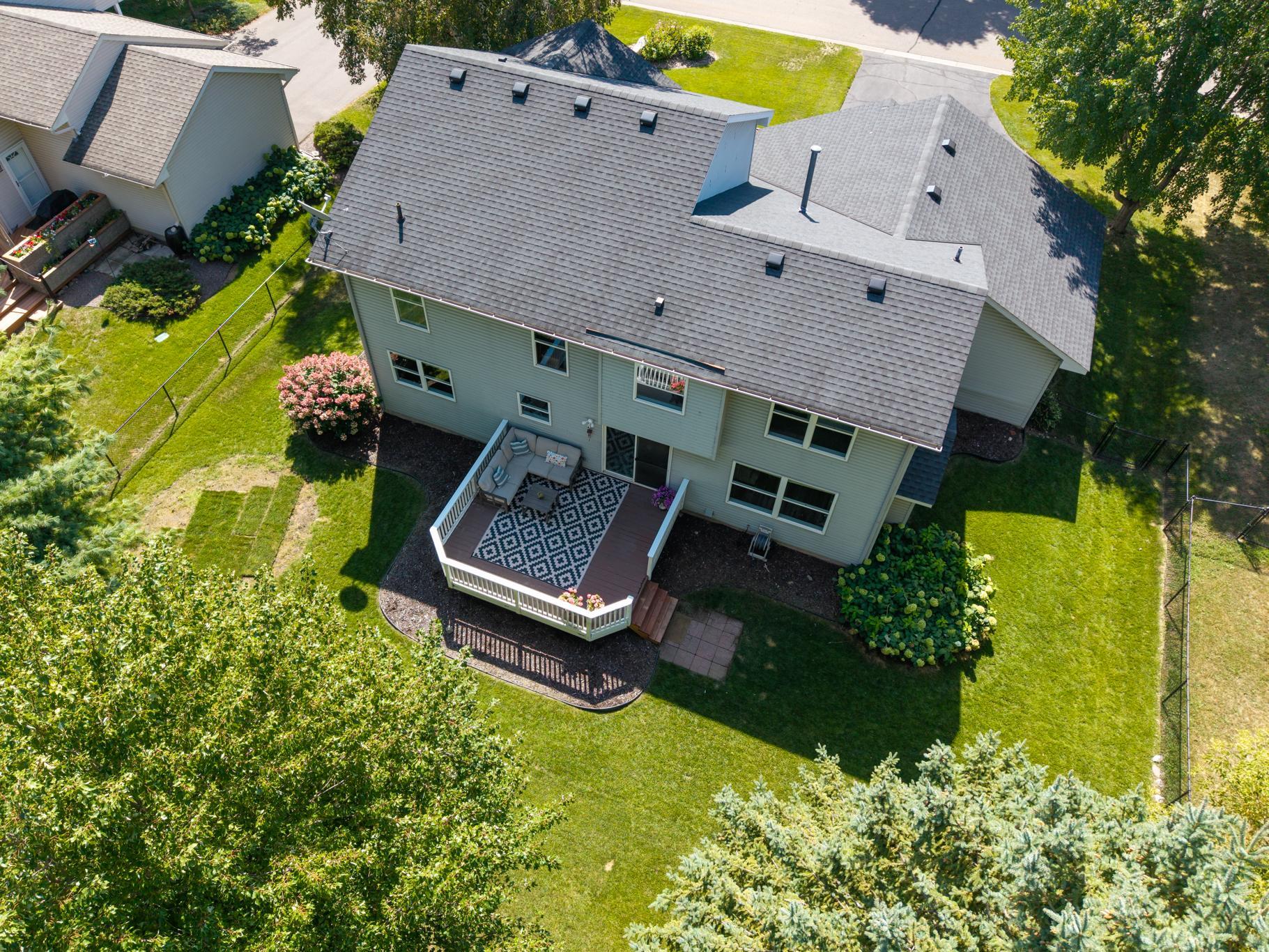 View of Residential at 8106 Greenbriar Lane, Woodbury MN 55125, Woodbury (55 of 59) - Mike Wilen | Minnesota Team Real Estate