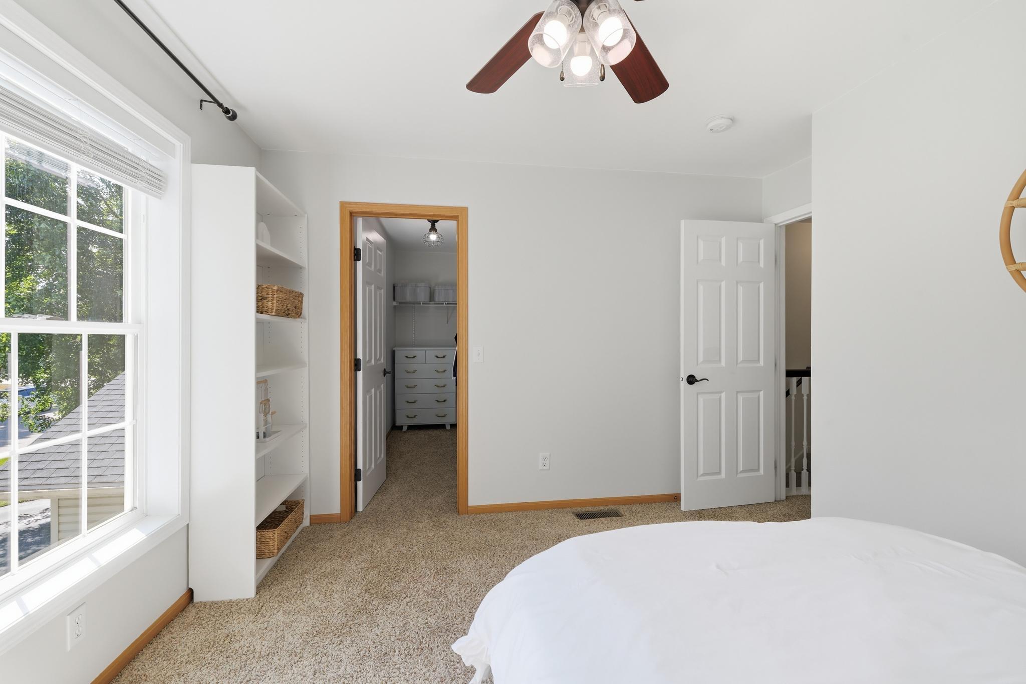 View of Residential at 8106 Greenbriar Lane, Woodbury MN 55125, Woodbury (33 of 59) - Mike Wilen | Minnesota Team Real Estate
