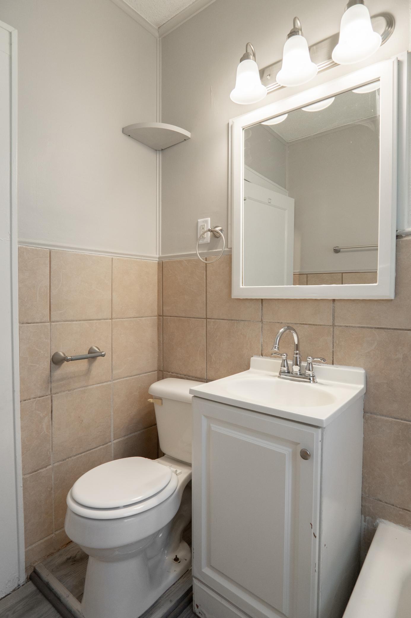 View of Residential at 4020 Emerson Avenue N, Minneapolis MN 55412, Minneapolis (11 of 23) - Mike Wilen | Minnesota Team Real Estate