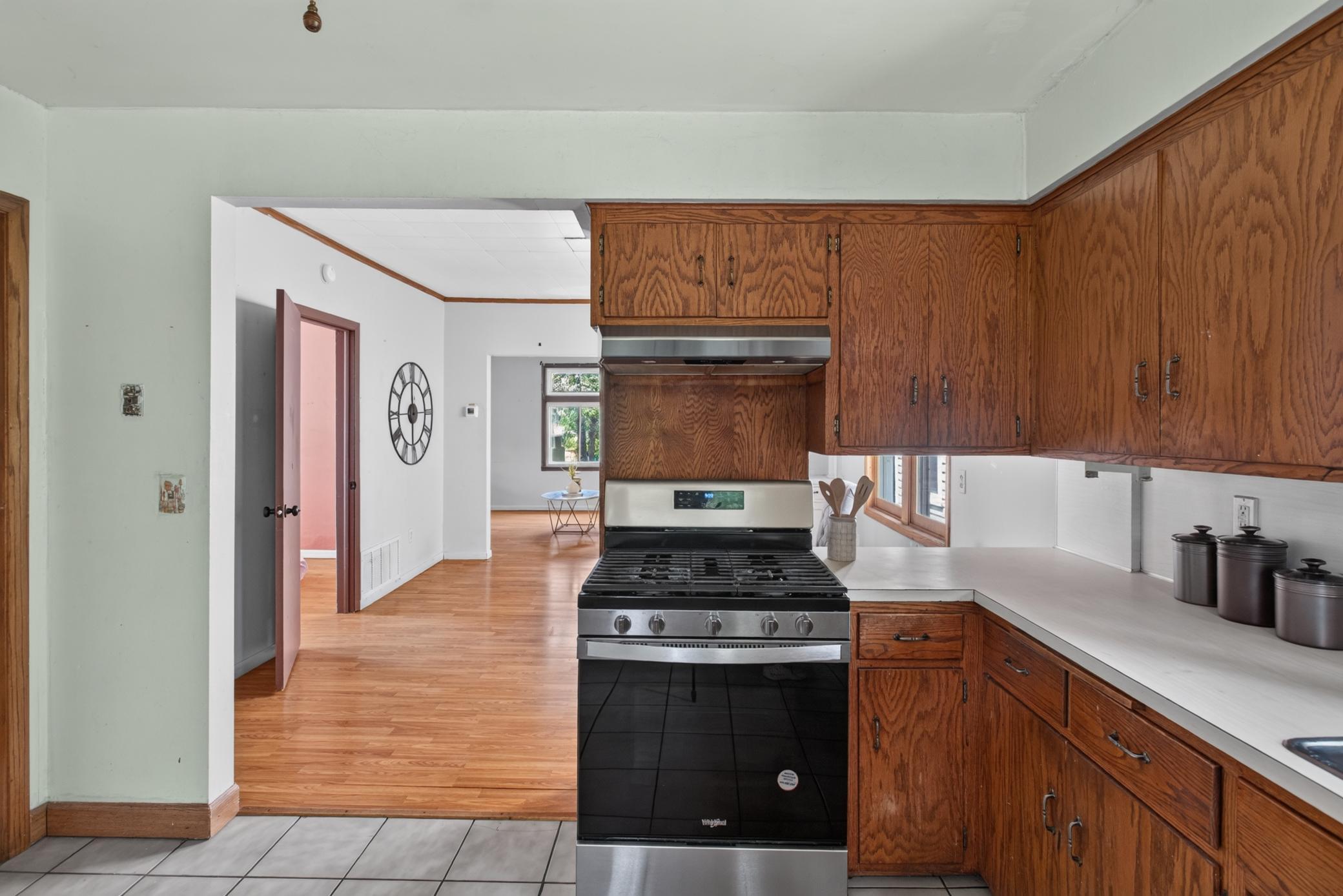 View of Residential at 1124 Norton Street, Saint Paul MN 55117, Saint Paul (7 of 18) - Mike Wilen | Minnesota Team Real Estate