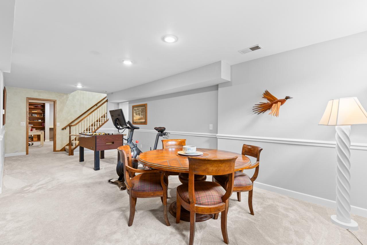 View of Residential at 7708 Stonewood Court, Edina MN 55439, Edina (40 of 60) - Mike Wilen | Minnesota Team Real Estate