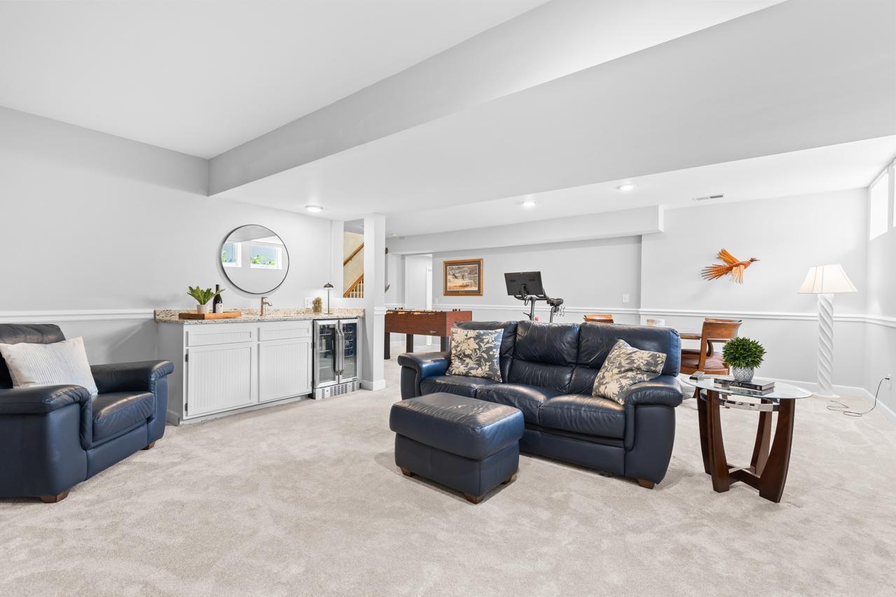 View of Residential at 7708 Stonewood Court, Edina MN 55439, Edina (39 of 60) - Mike Wilen | Minnesota Team Real Estate