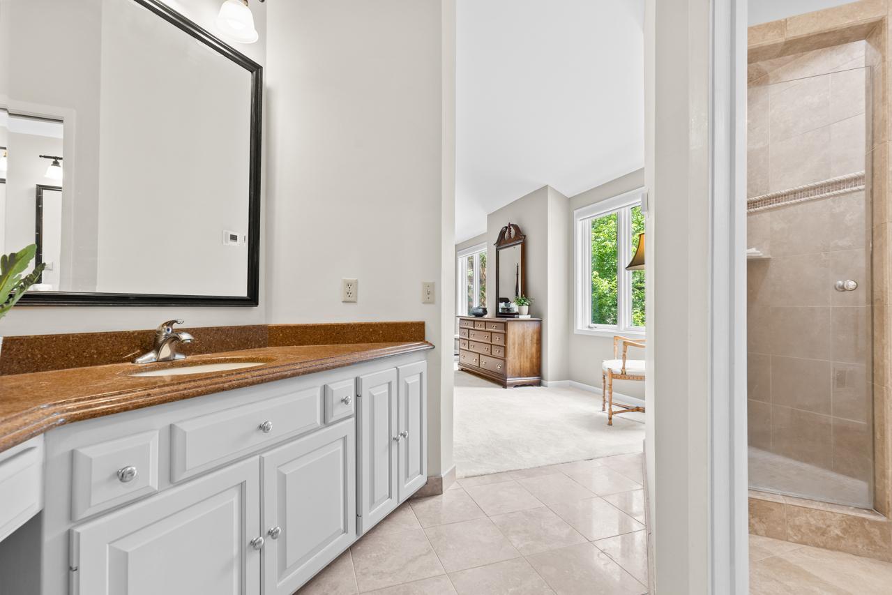 View of Residential at 7708 Stonewood Court, Edina MN 55439, Edina (30 of 60) - Mike Wilen | Minnesota Team Real Estate