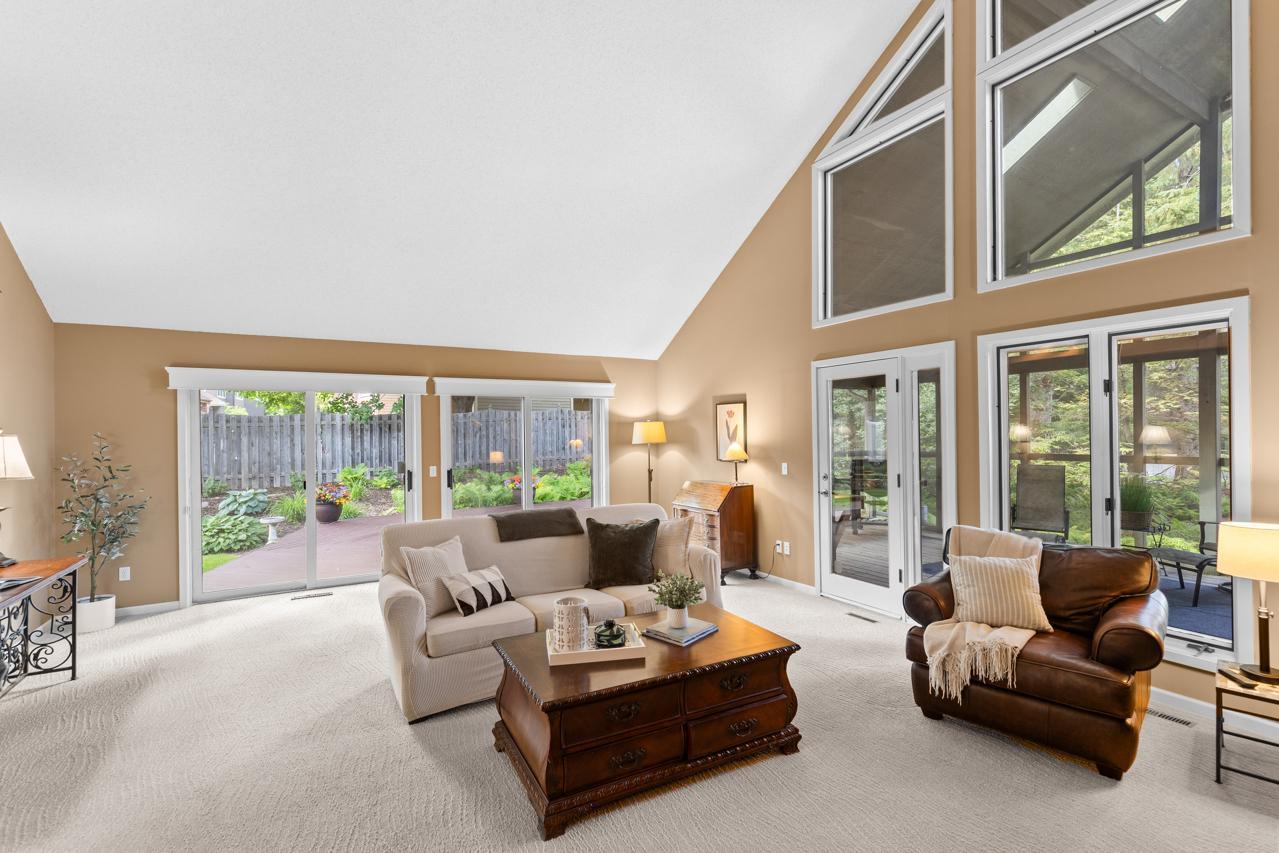 View of Residential at 7708 Stonewood Court, Edina MN 55439, Edina (5 of 60) - Mike Wilen | Minnesota Team Real Estate