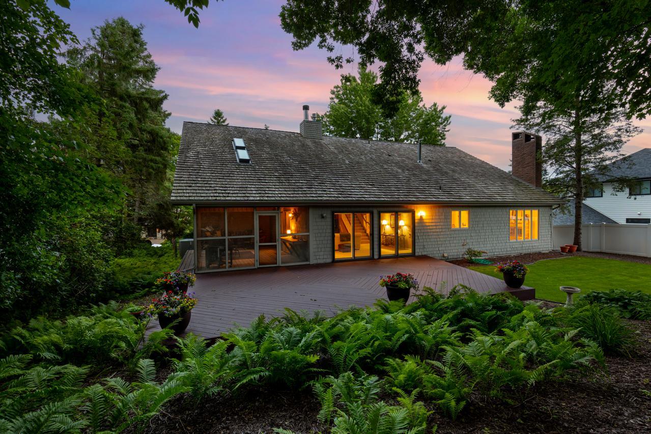 View of Residential at 7708 Stonewood Court, Edina MN 55439, Edina (50 of 60) - Mike Wilen | Minnesota Team Real Estate
