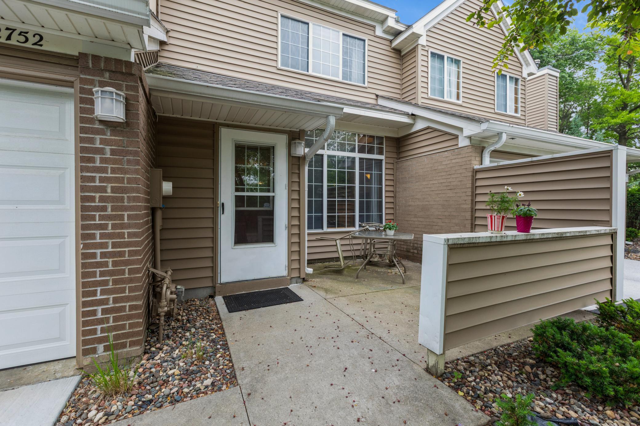 View of Residential at 2752 Autumnwood Lane, Minnetonka MN 55305, Minnetonka (3 of 16) - Mike Wilen | Minnesota Team Real Estate