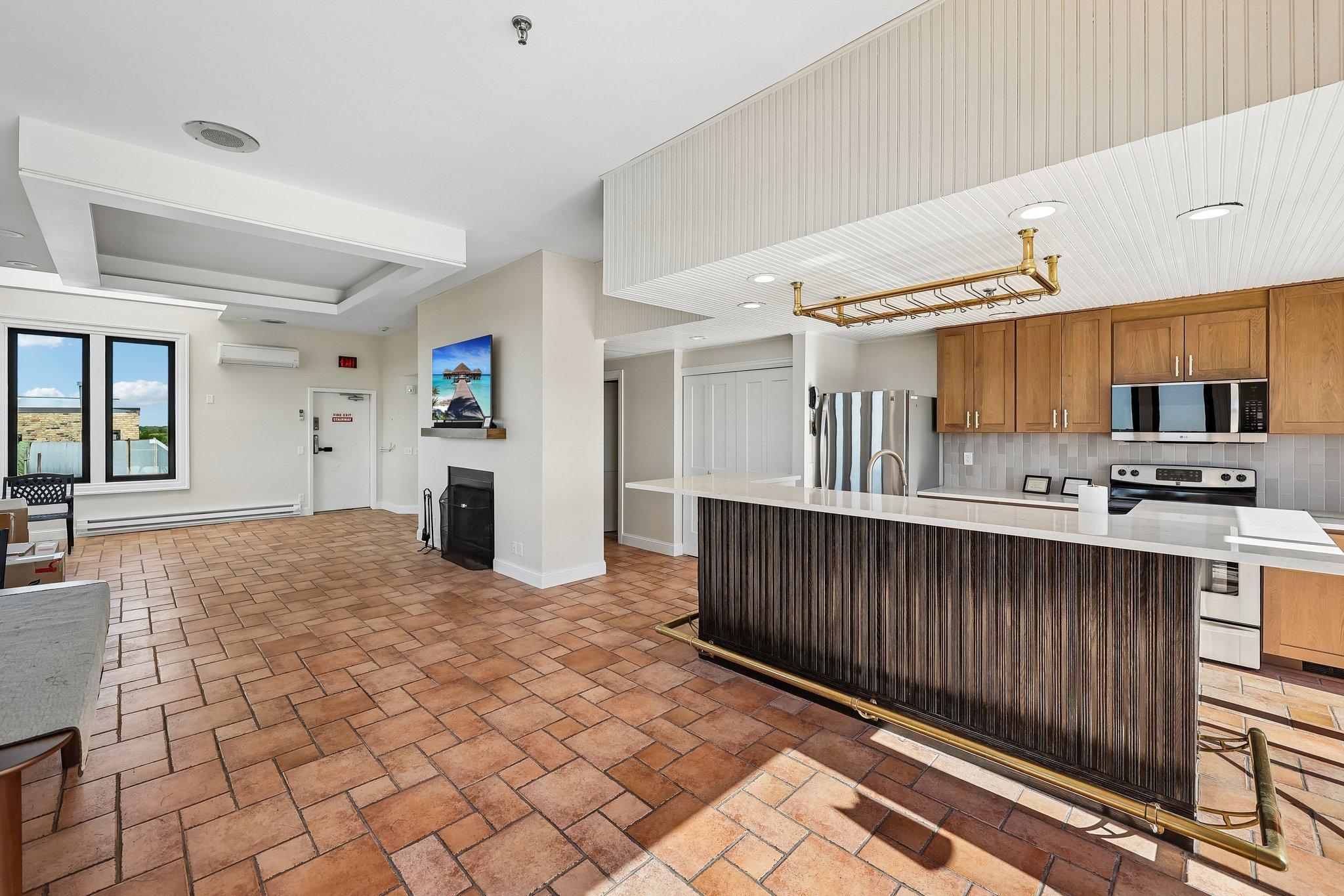 View of Residential at 165 Western Avenue #404, Saint Paul MN 55102, Saint Paul (37 of 41) - Mike Wilen | Minnesota Team Real Estate