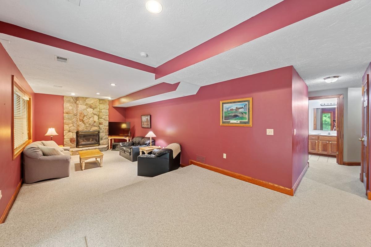 View of Residential at 16857 Jackpine Way, Lakeville MN 55044, Lakeville (35 of 40) - Mike Wilen | Minnesota Team Real Estate