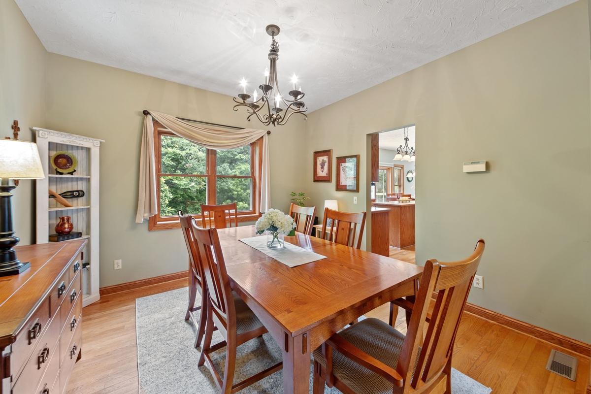 View of Residential at 16857 Jackpine Way, Lakeville MN 55044, Lakeville (15 of 40) - Mike Wilen | Minnesota Team Real Estate