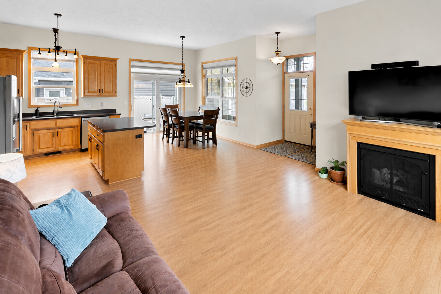 View of Residential at 828 Winsome Way, Isanti MN 55040, Isanti (8 of 28) - Mike Wilen | Minnesota Team Real Estate