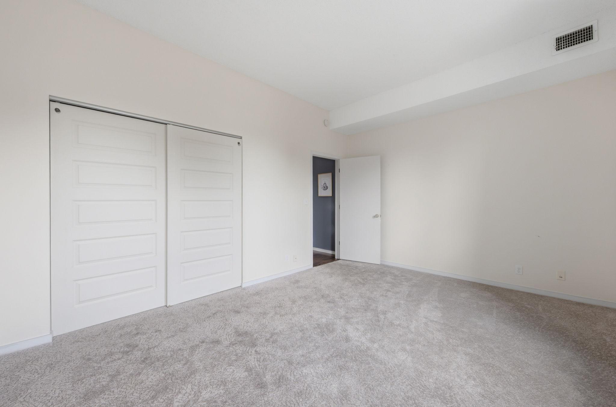 View of Residential at 168 College Avenue #2, Saint Paul MN 55102, Saint Paul (20 of 27) - Mike Wilen | Minnesota Team Real Estate
