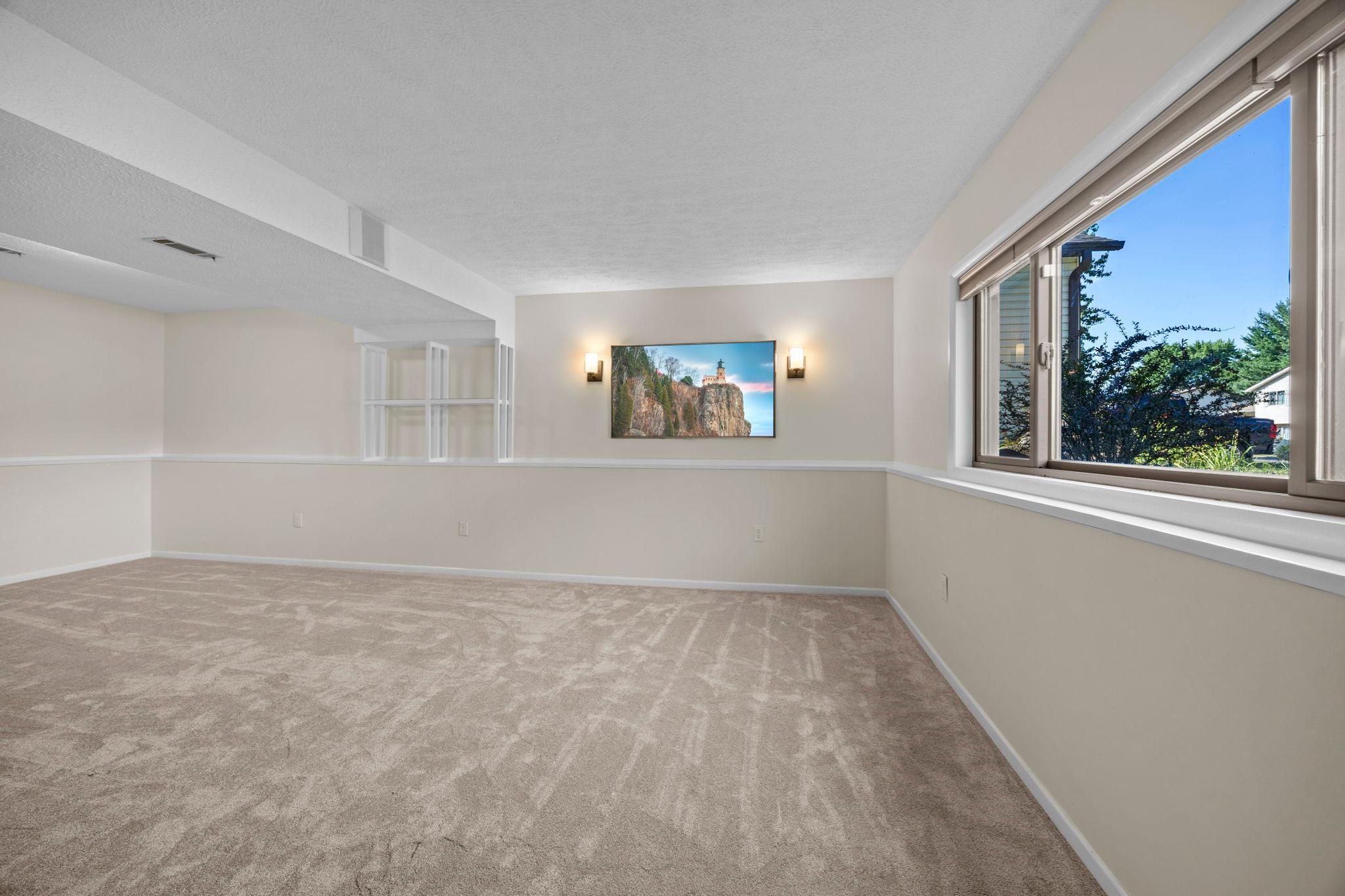 View of Residential at 9807 Heath Avenue, Cottage Grove MN 55016, Cottage Grove (13 of 25) - Mike Wilen | Minnesota Team Real Estate