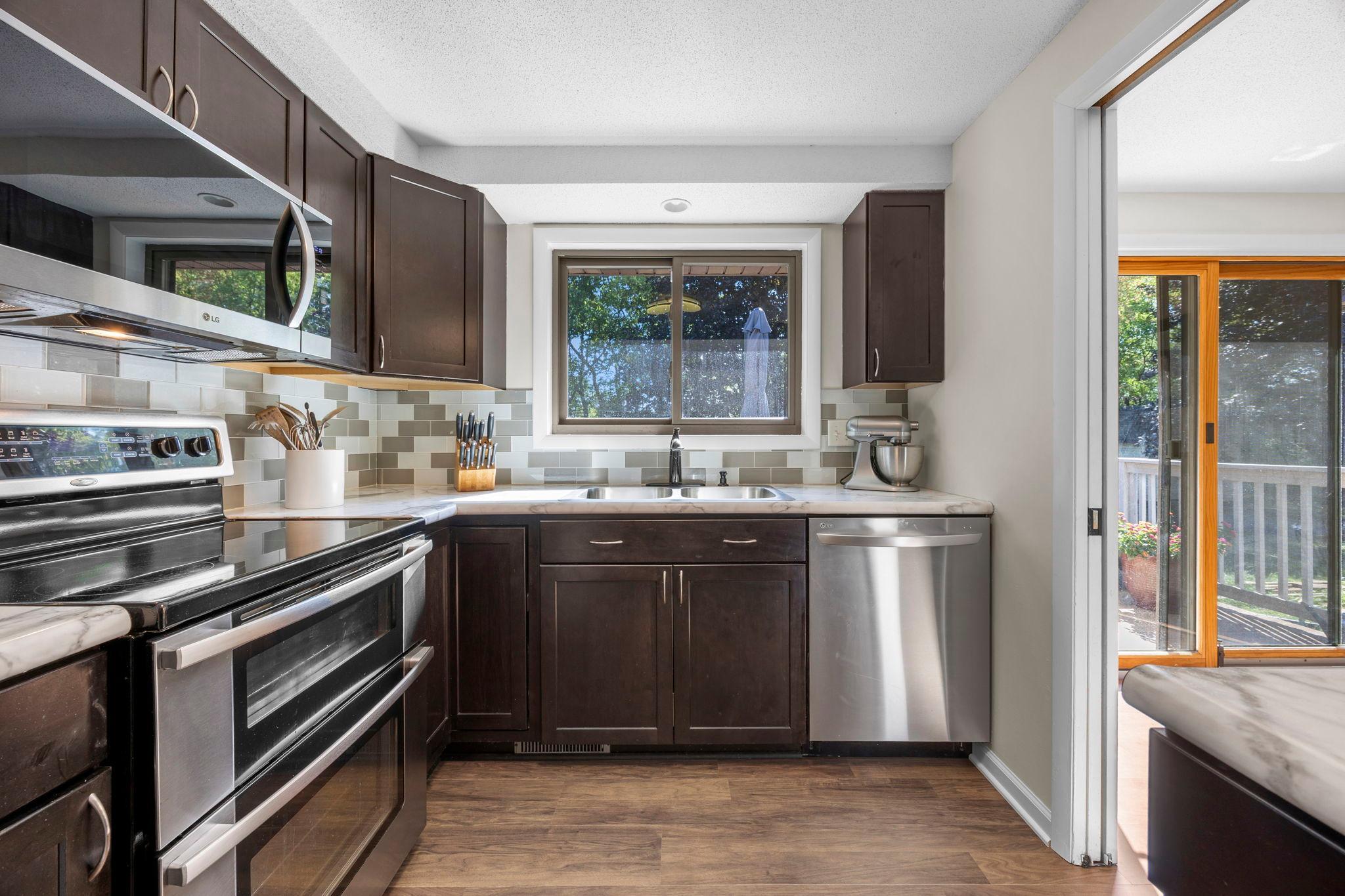 View of Residential at 9807 Heath Avenue, Cottage Grove MN 55016, Cottage Grove (7 of 25) - Mike Wilen | Minnesota Team Real Estate