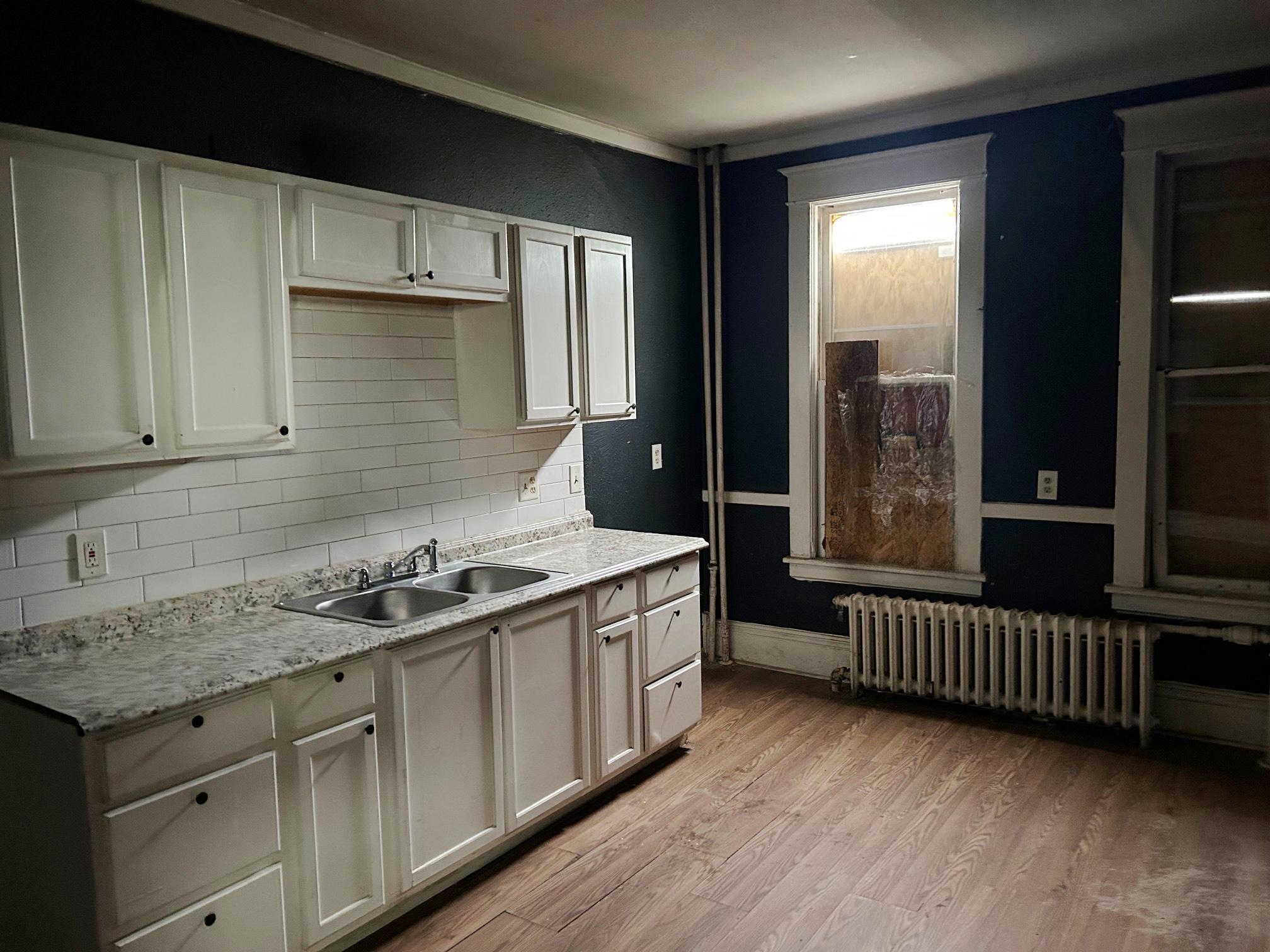 View of Residential Income at 719 Sherburne Avenue, Saint Paul MN 55104, Saint Paul (7 of 12) - Mike Wilen | Minnesota Team Real Estate