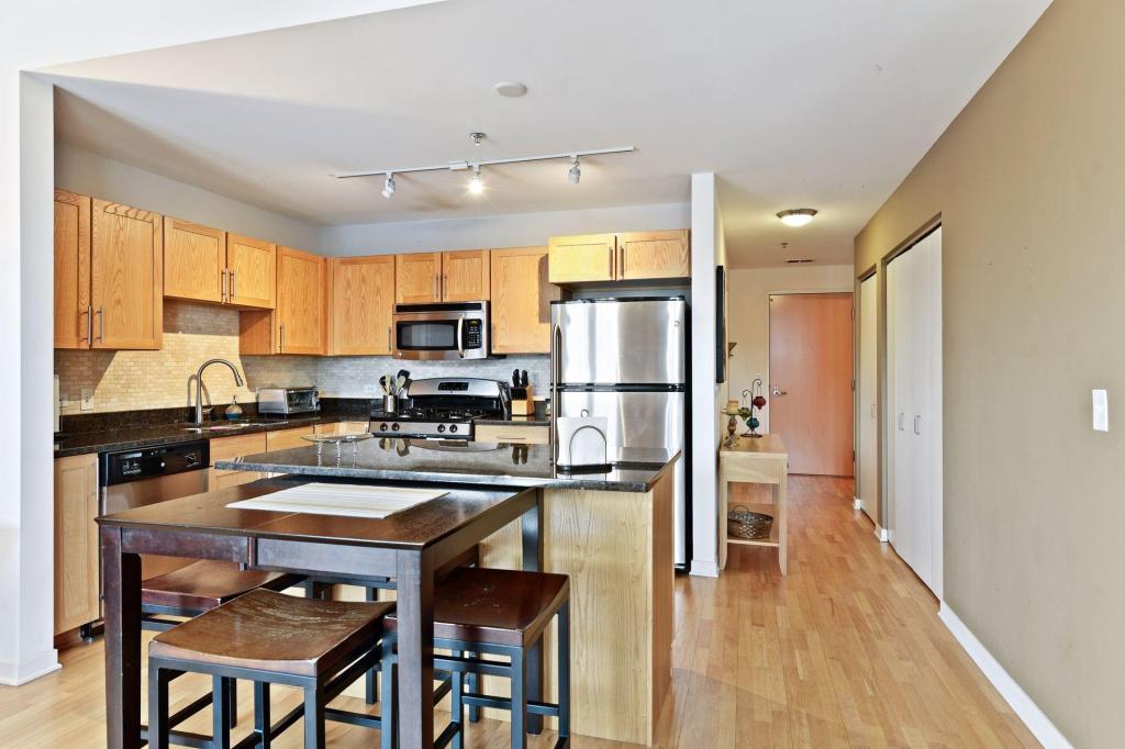 View of Residential at 929 Portland Avenue #1203, Minneapolis MN 55404, Minneapolis (4 of 36) - Mike Wilen | Minnesota Team Real Estate