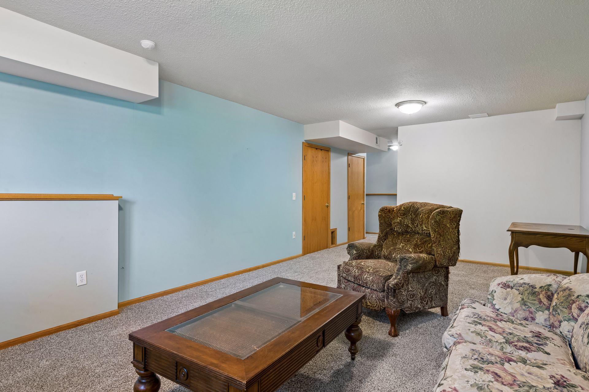 View of Residential at 2433 Columbus Court, Minneapolis MN 55404, Minneapolis (28 of 33) - Mike Wilen | Minnesota Team Real Estate