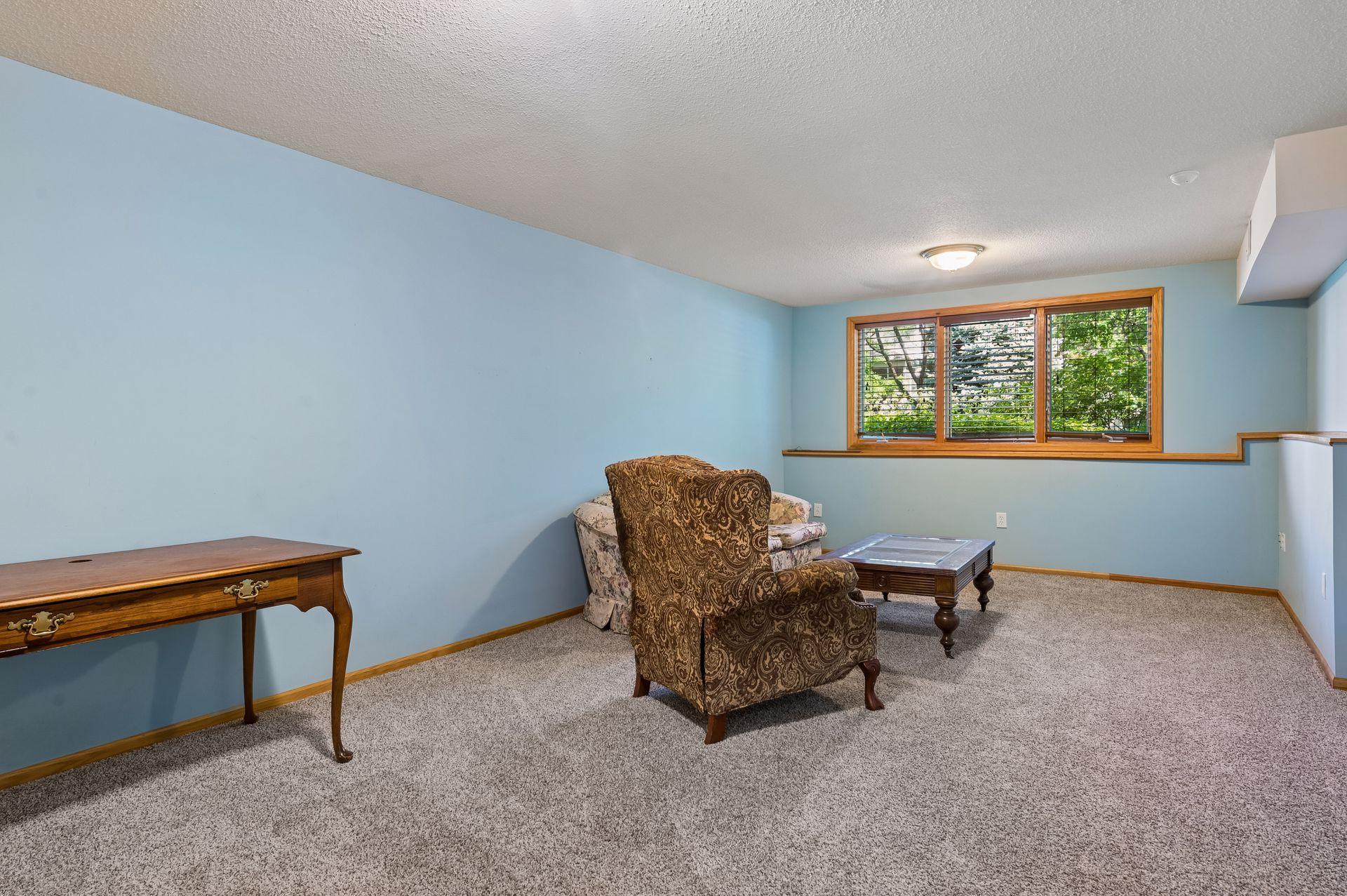 View of Residential at 2433 Columbus Court, Minneapolis MN 55404, Minneapolis (27 of 33) - Mike Wilen | Minnesota Team Real Estate