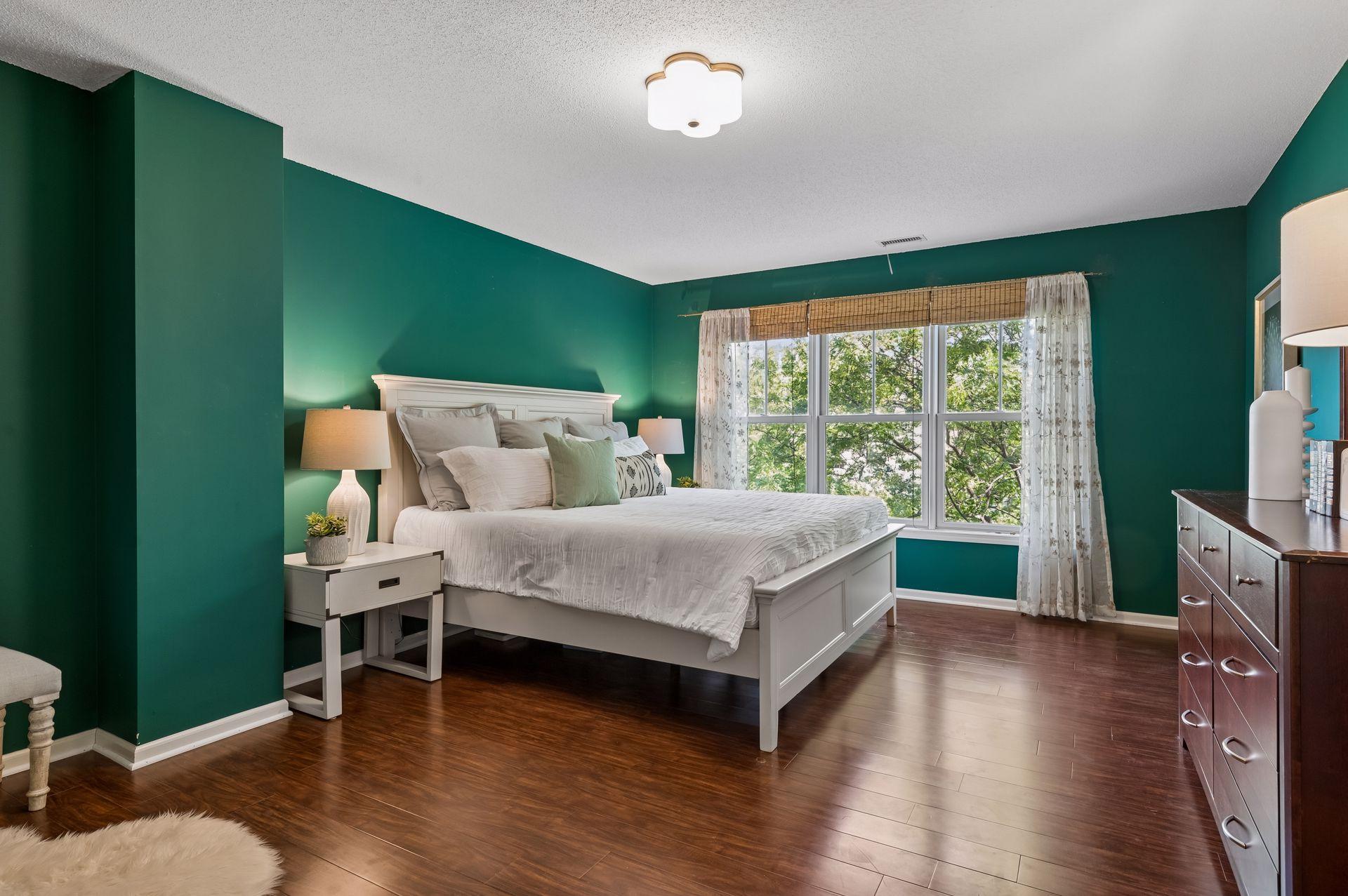 View of Residential at 2433 Columbus Court, Minneapolis MN 55404, Minneapolis (19 of 33) - Mike Wilen | Minnesota Team Real Estate