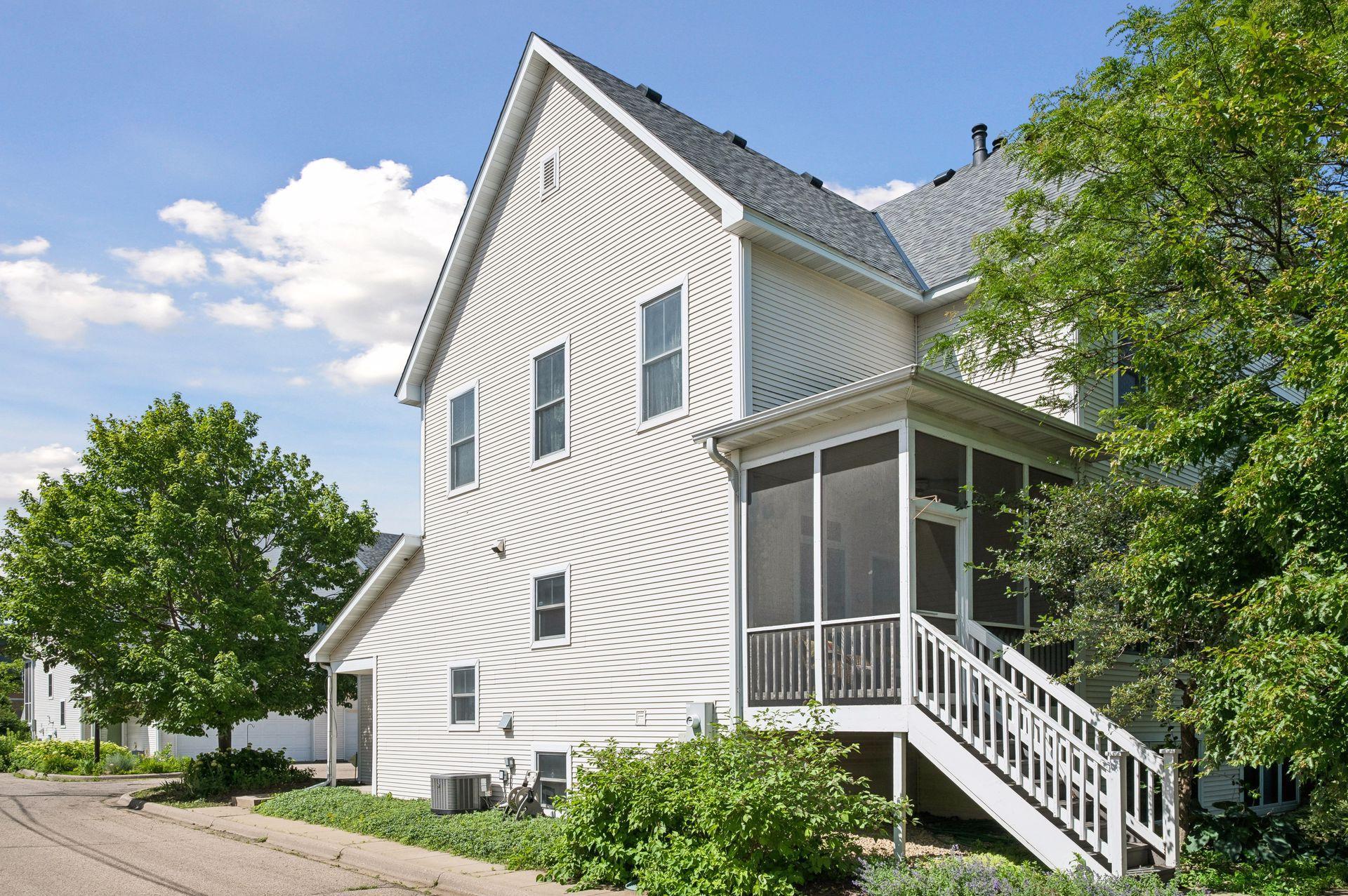 View of Residential at 2433 Columbus Court, Minneapolis MN 55404, Minneapolis (2 of 33) - Mike Wilen | Minnesota Team Real Estate