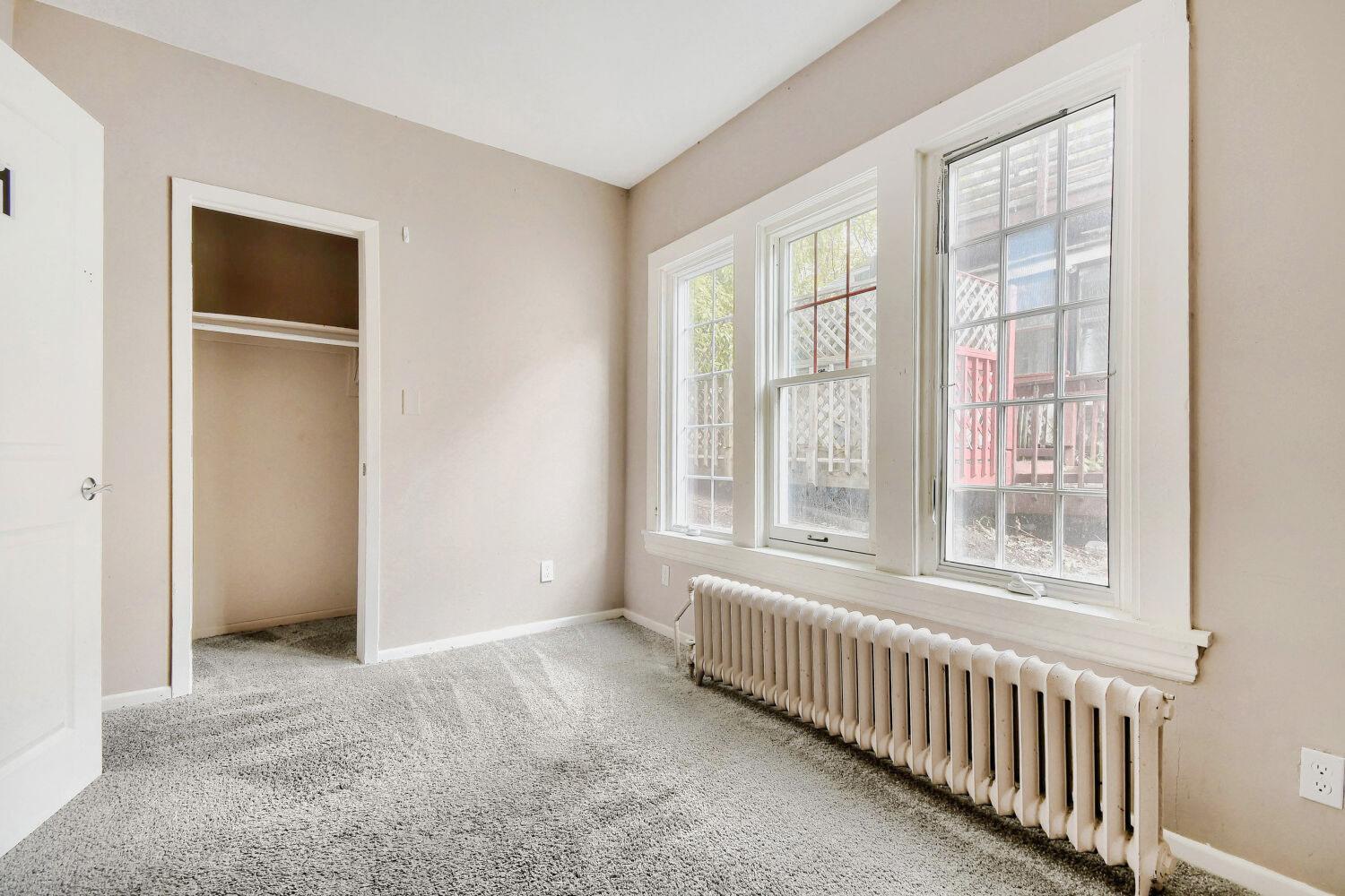 View of Residential Income at 707 Preble Street, Saint Paul MN 55130, Saint Paul (6 of 17) - Mike Wilen | Minnesota Team Real Estate