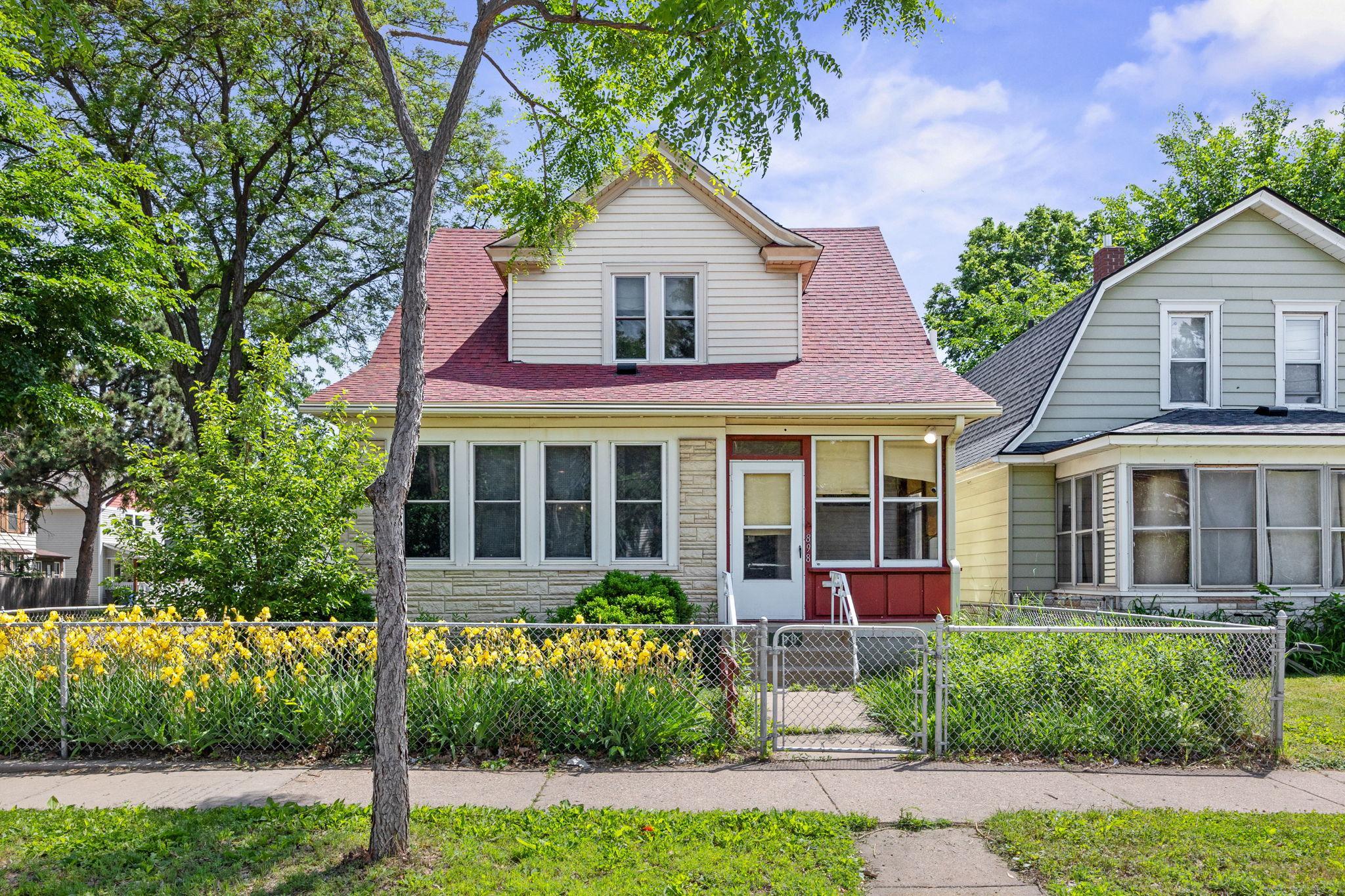View of Residential at 898 Western Avenue, Saint Paul MN 55117, Saint Paul - Mike Wilen | Minnesota Team Real Estate