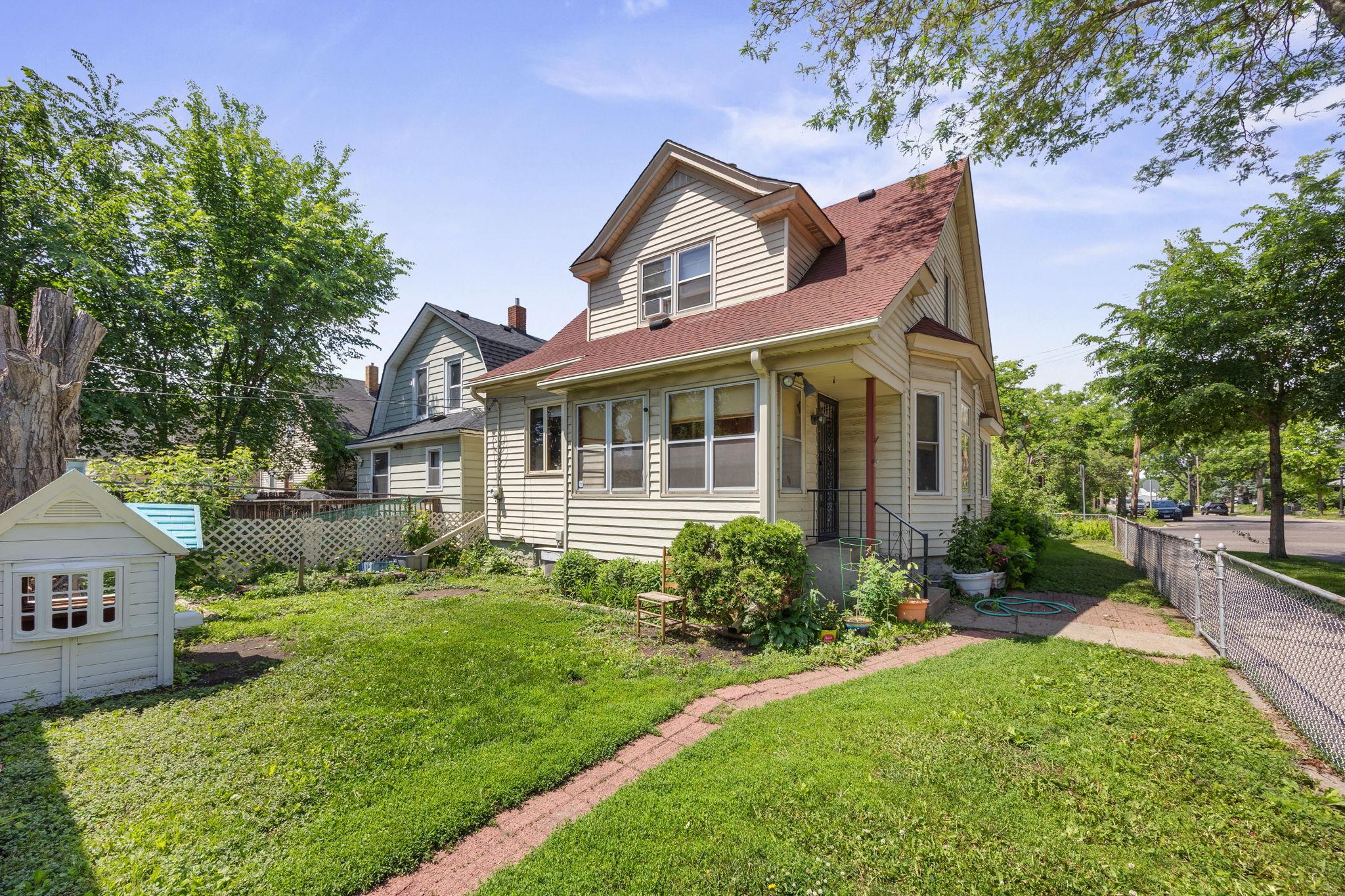 View of Residential at 898 Western Avenue, Saint Paul MN 55117, Saint Paul (22 of 23) - Mike Wilen | Minnesota Team Real Estate