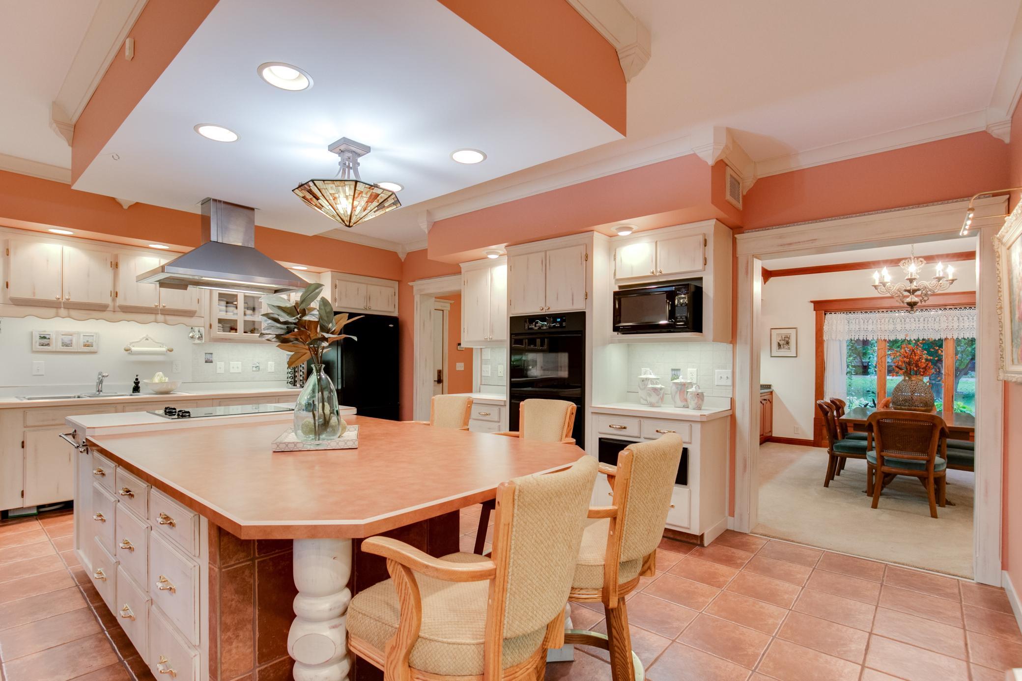 View of Residential at 4151 Rice Street, Shoreview MN 55126, Shoreview (28 of 95) - Mike Wilen | Minnesota Team Real Estate