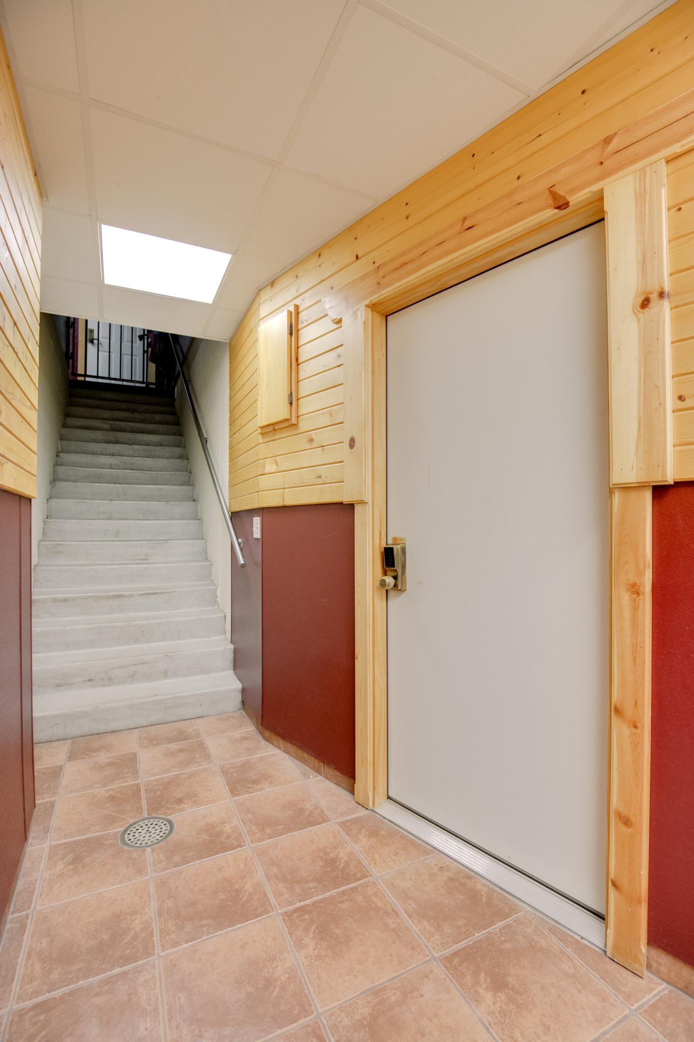 View of Residential at 4151 Rice Street, Shoreview MN 55126, Shoreview (82 of 95) - Mike Wilen | Minnesota Team Real Estate